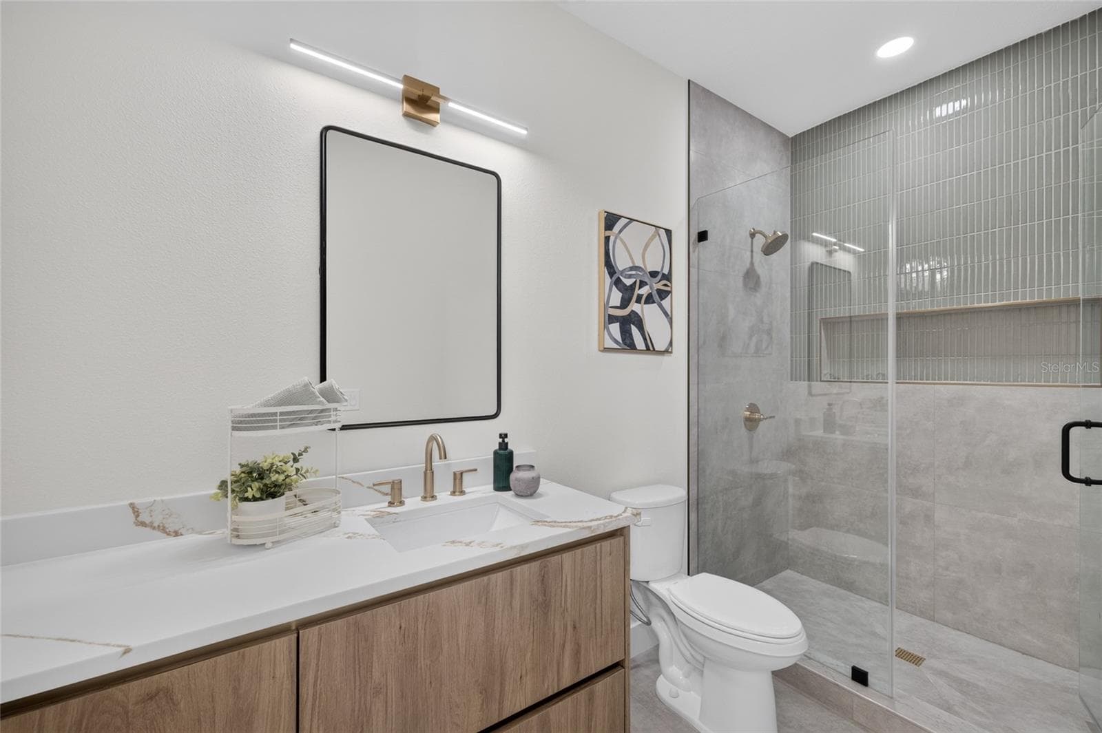 Bedroom 1 En-suite - 2601 N ALBANY AVE, TAMPA