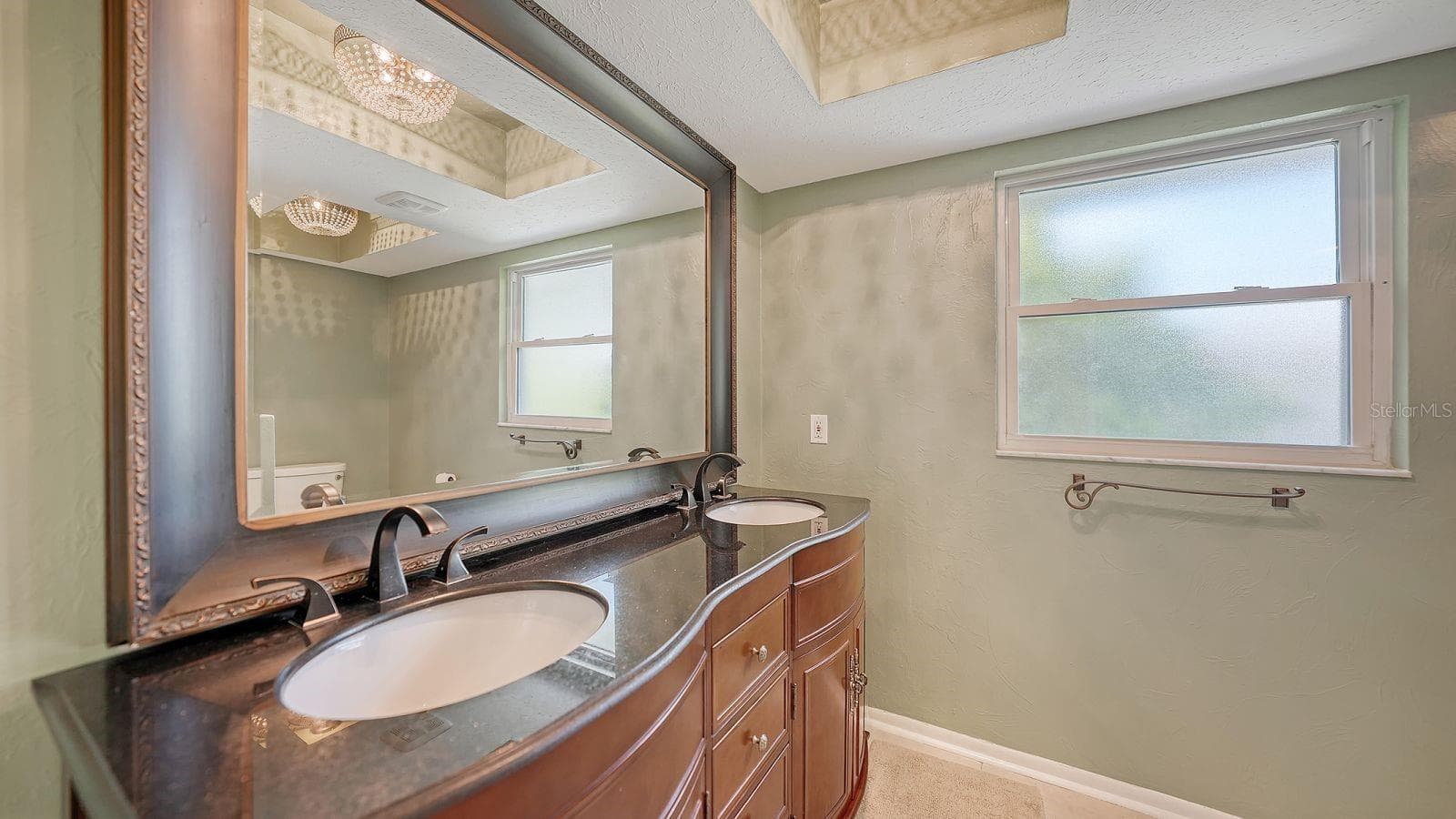 Unstaged Guest Bathroom - 2295 PINE VIEW CIR, SARASOTA