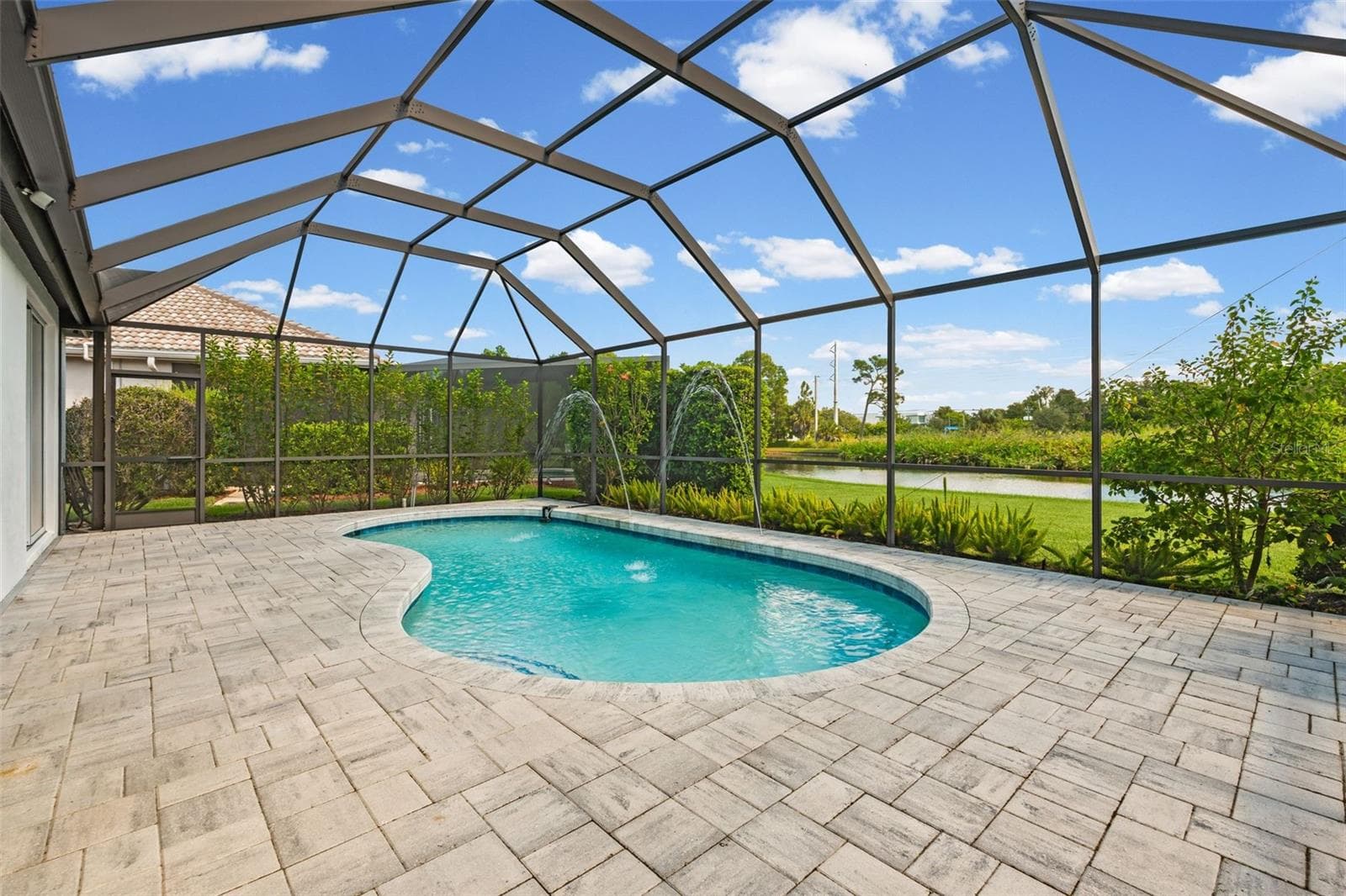 Single Family Residence at 7164 DREWRYS BLF, BRADENTON, photo 44 of 53
