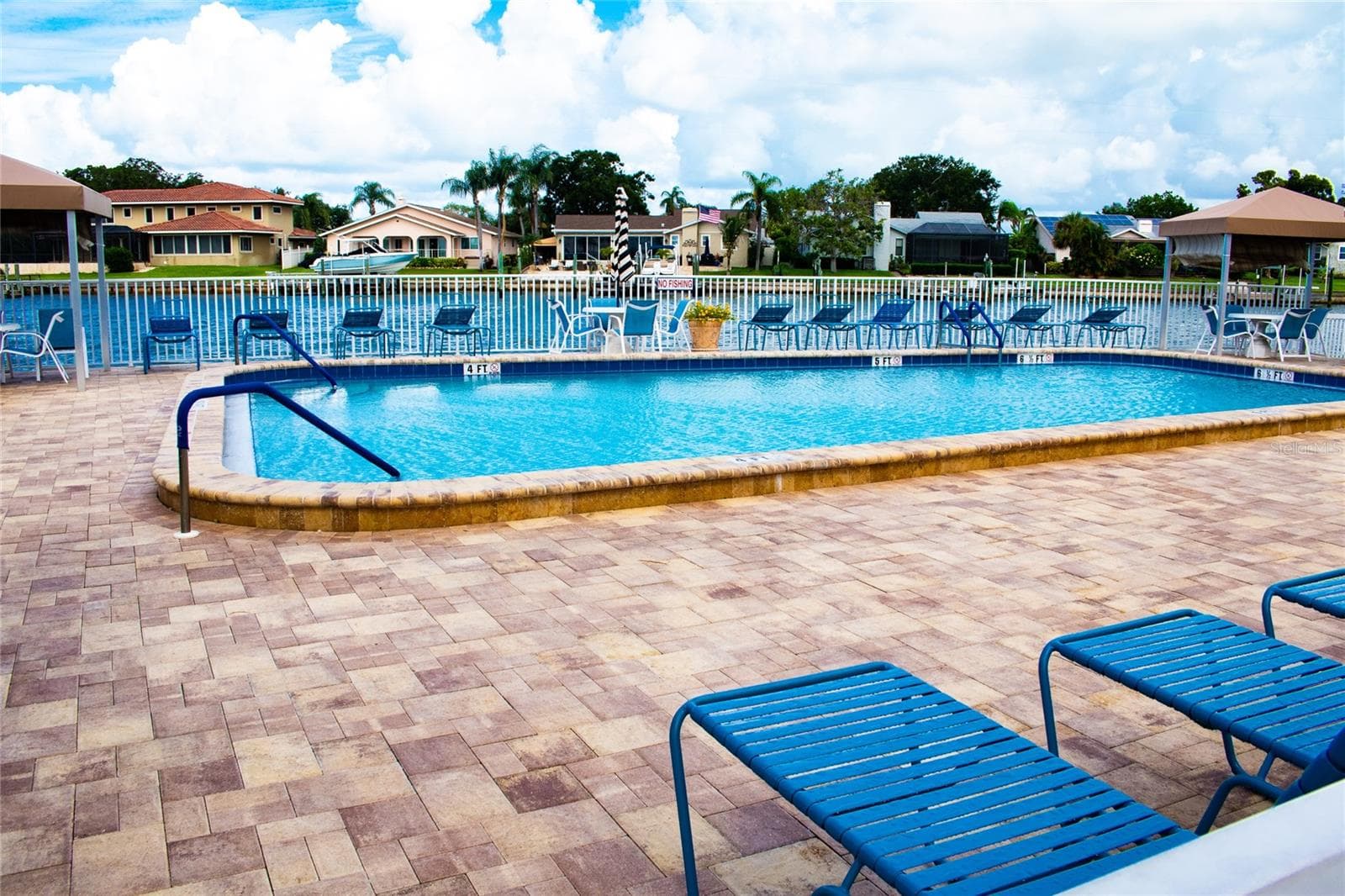 One Of Town Shores Four Heated Pools. - 2850 59TH ST S #112, GULFPORT