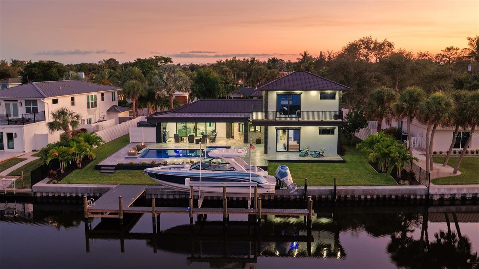 Single Family Residence at 809 IDLEWILD WAY, SARASOTA, photo 5 of 50