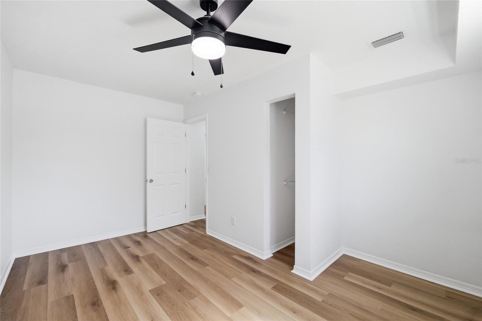 Single Family Residence at 1102 E SITKA ST, TAMPA, photo 18 of 27