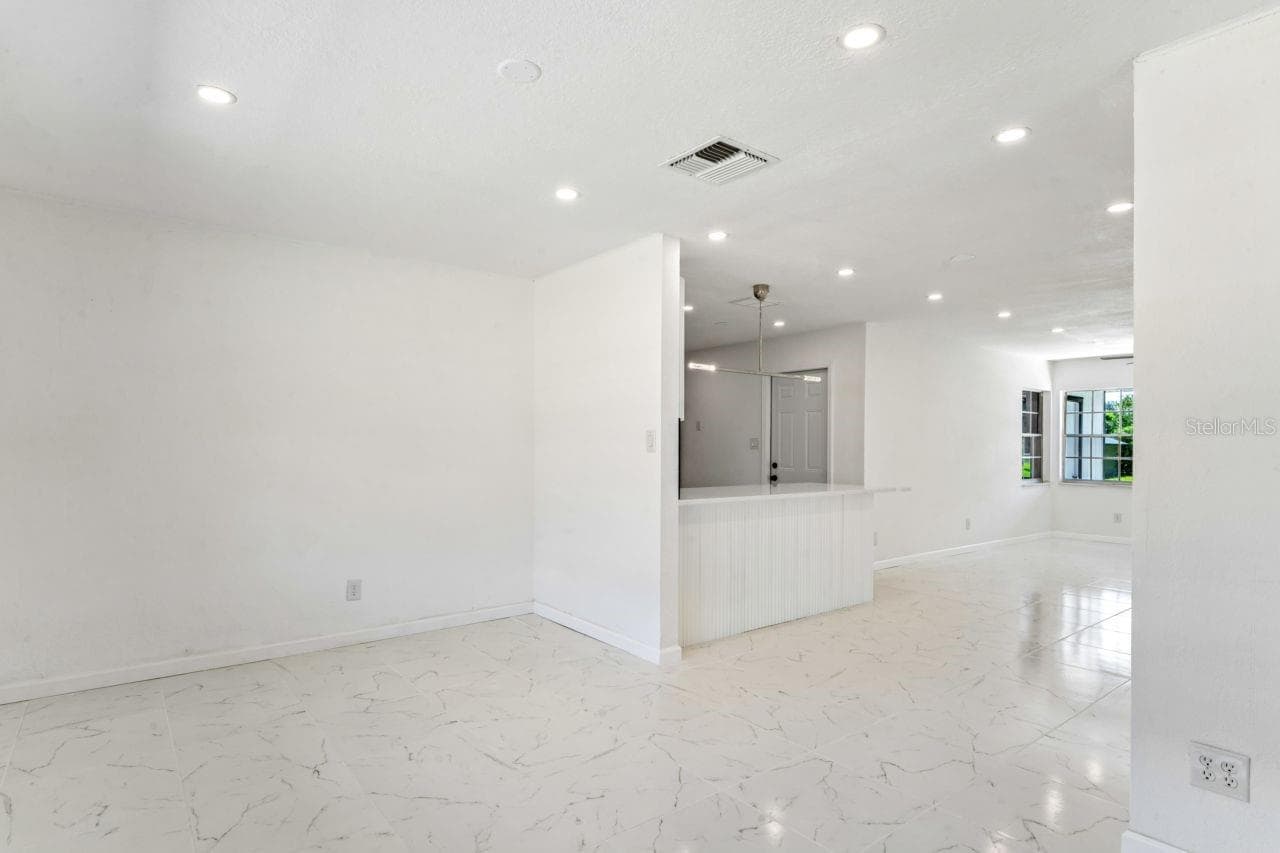 Dining Room - 31043 WILLOW BANK AVE, BROOKSVILLE