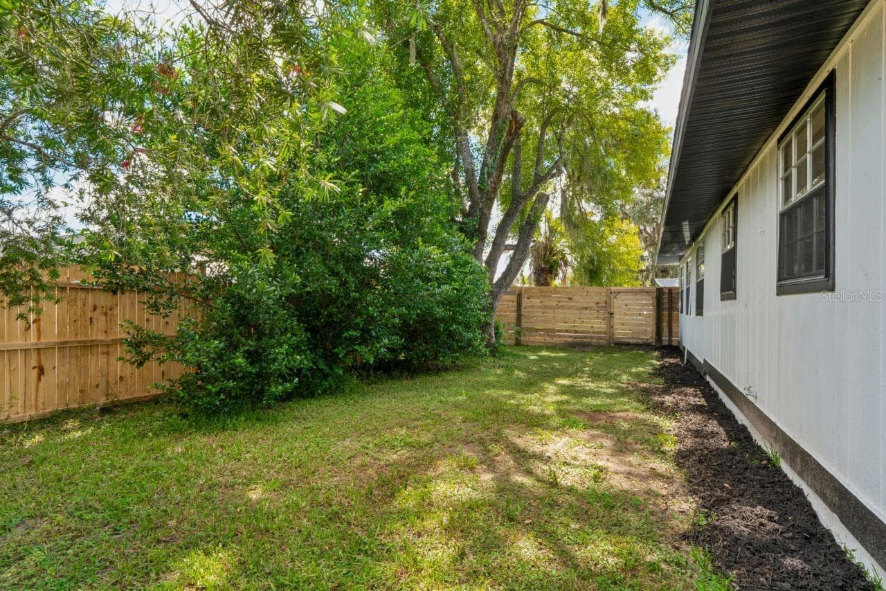 Fenced Yard - 31043 WILLOW BANK AVE, BROOKSVILLE