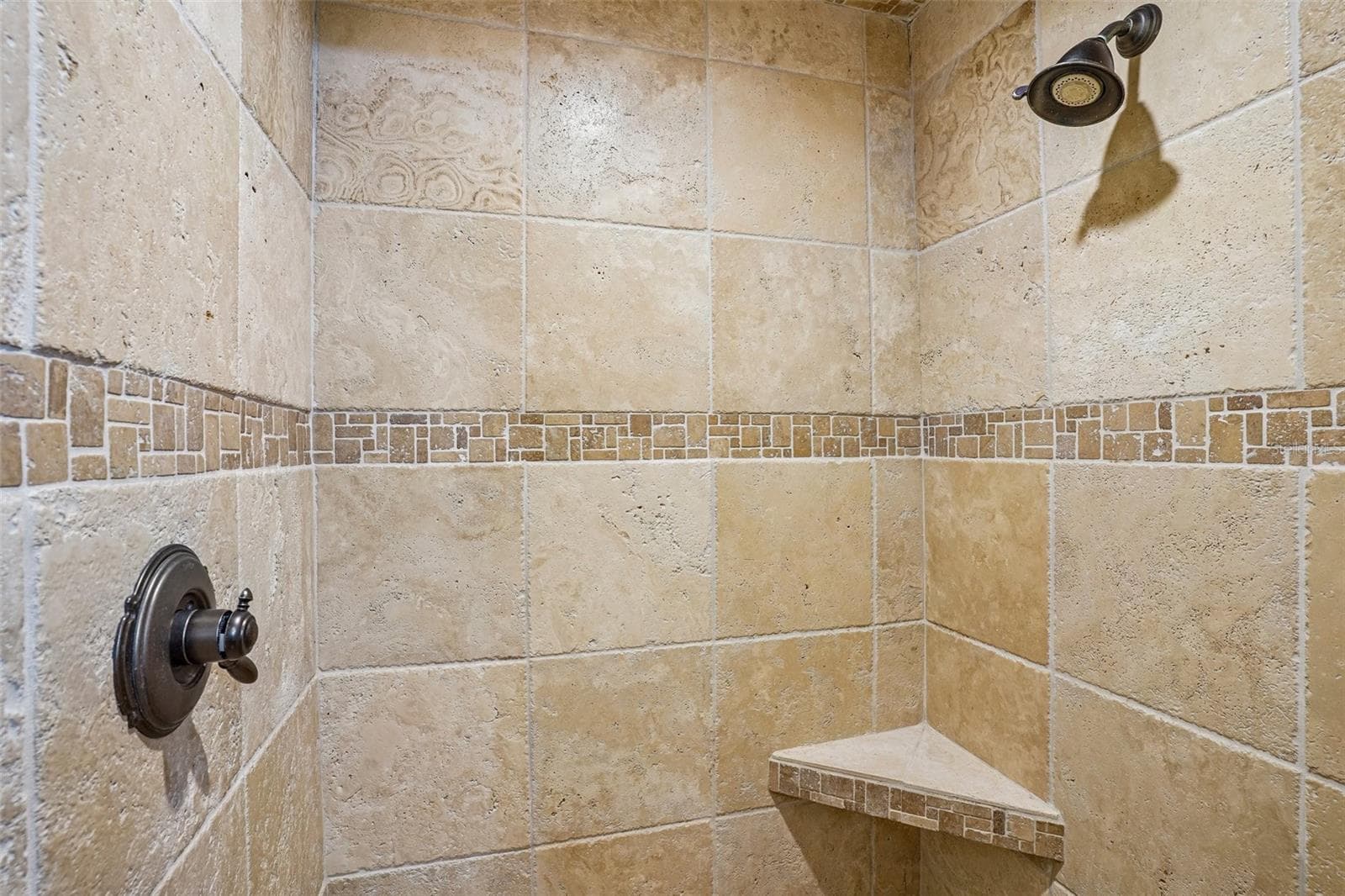 Full Bath shower - 1501 FAHNSTOCK ST, EUSTIS