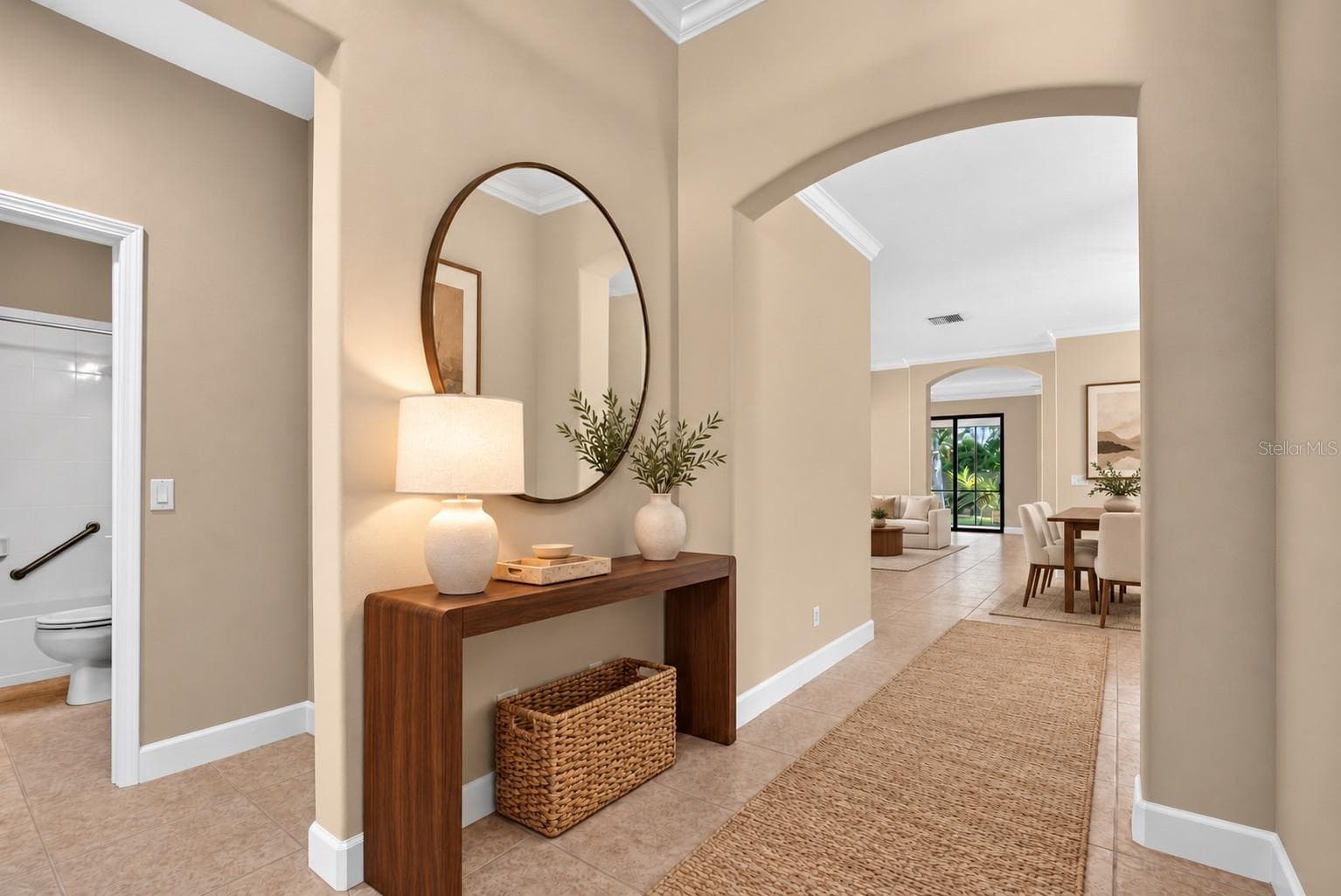 Vitual Foyer - 213 SILVER FALLS DR, APOLLO BEACH