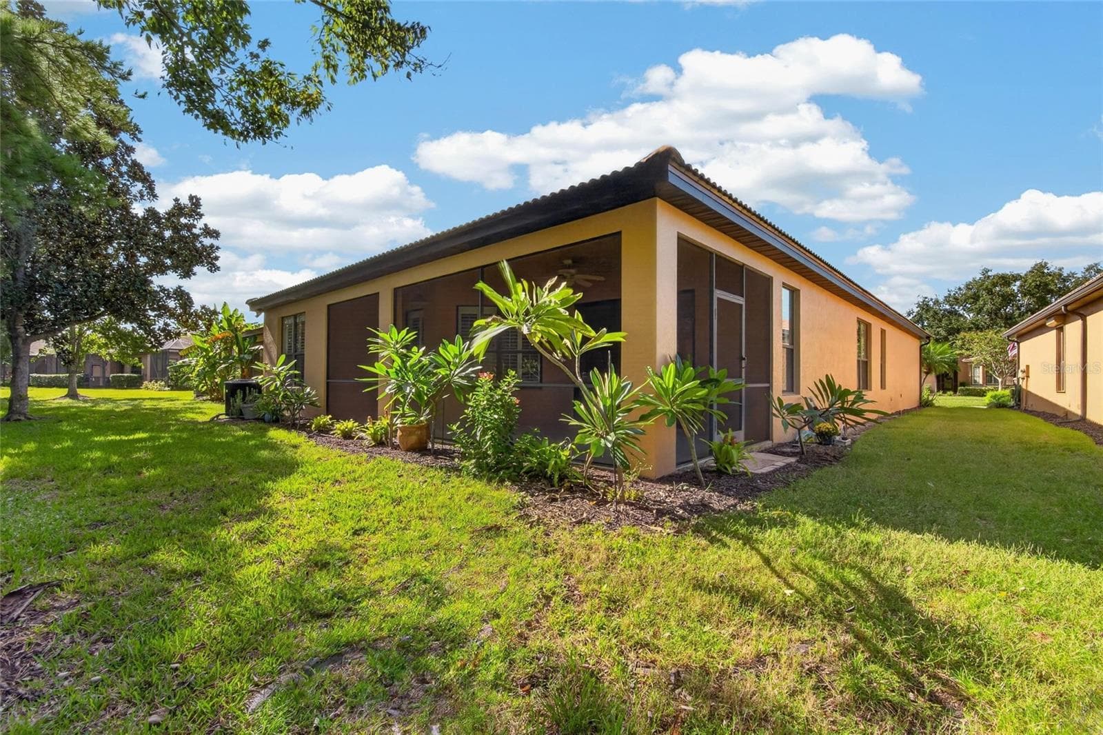 Rear of Property - 213 SILVER FALLS DR, APOLLO BEACH