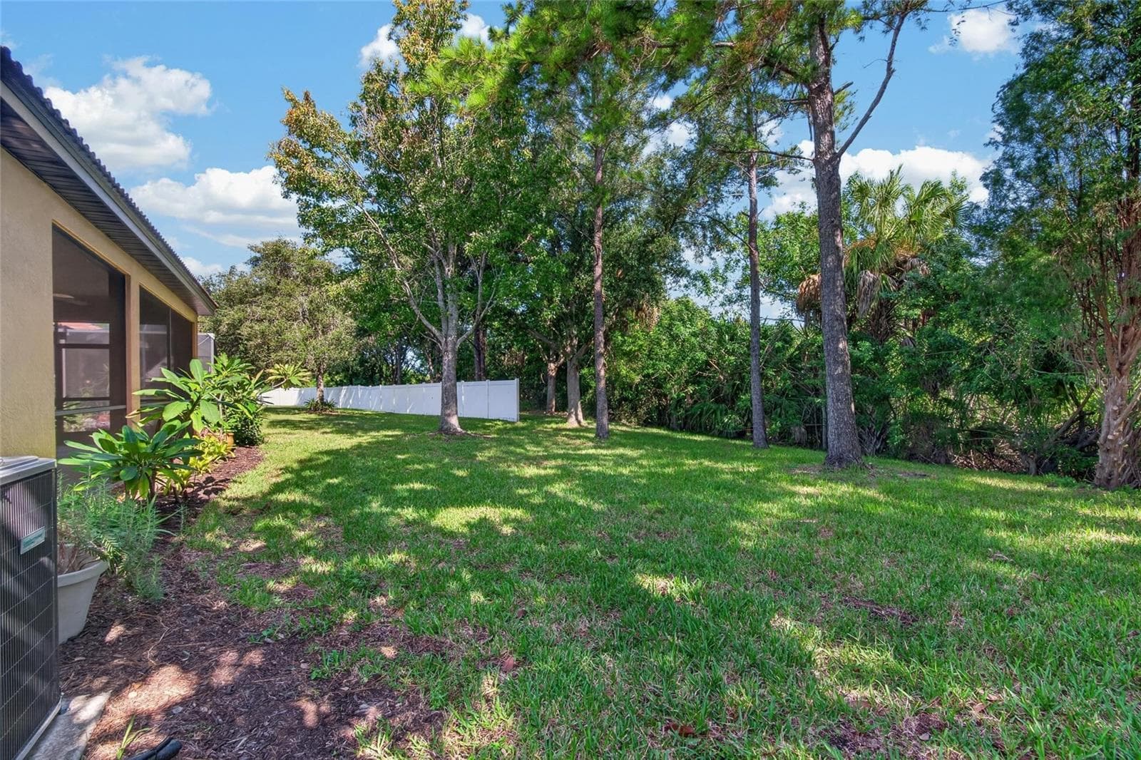 Rear of Property - 213 SILVER FALLS DR, APOLLO BEACH