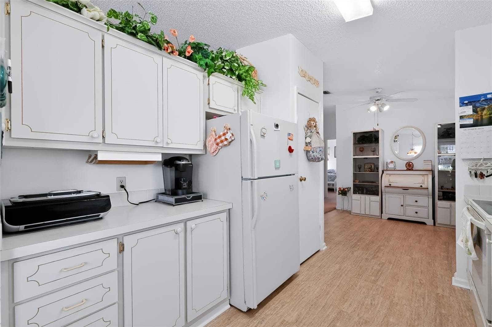 Single Family Residence at 1220 MARIA CT, LADY LAKE, photo 12 of 37