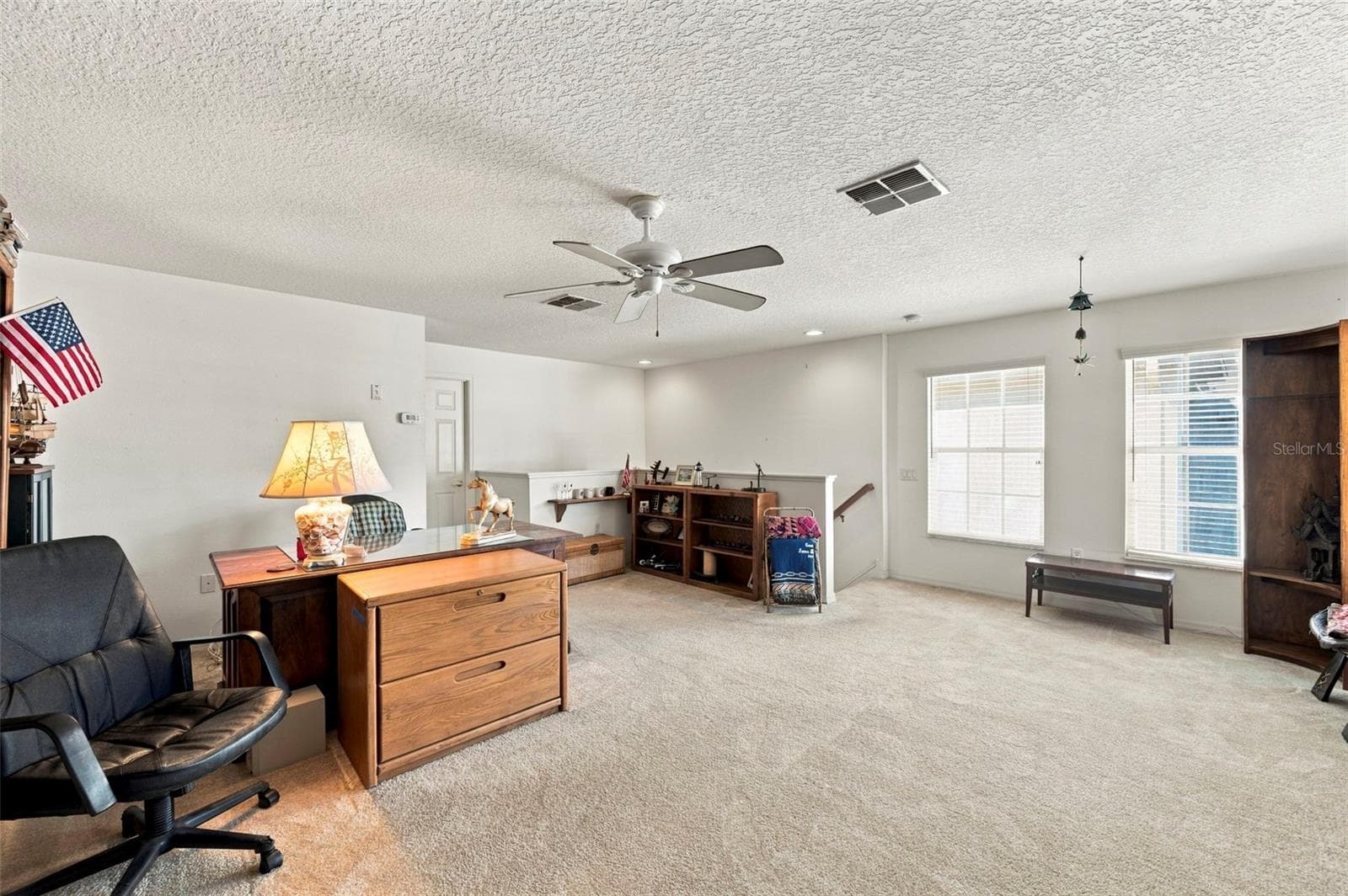 Huge Loft (Bedroom) large walk in closet - 23442 VISTAMAR CT, LAND O LAKES