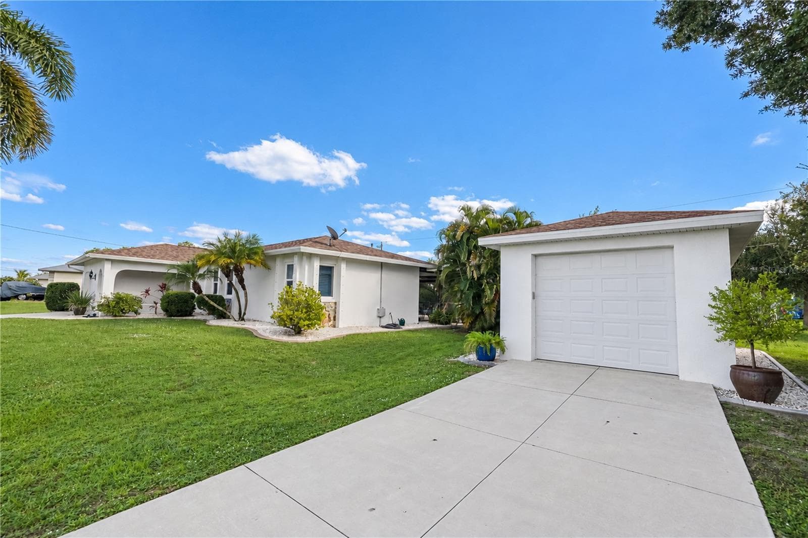Single Family Residence at 539 WOODLAND AVE NW, PORT CHARLOTTE, photo 34 of 50