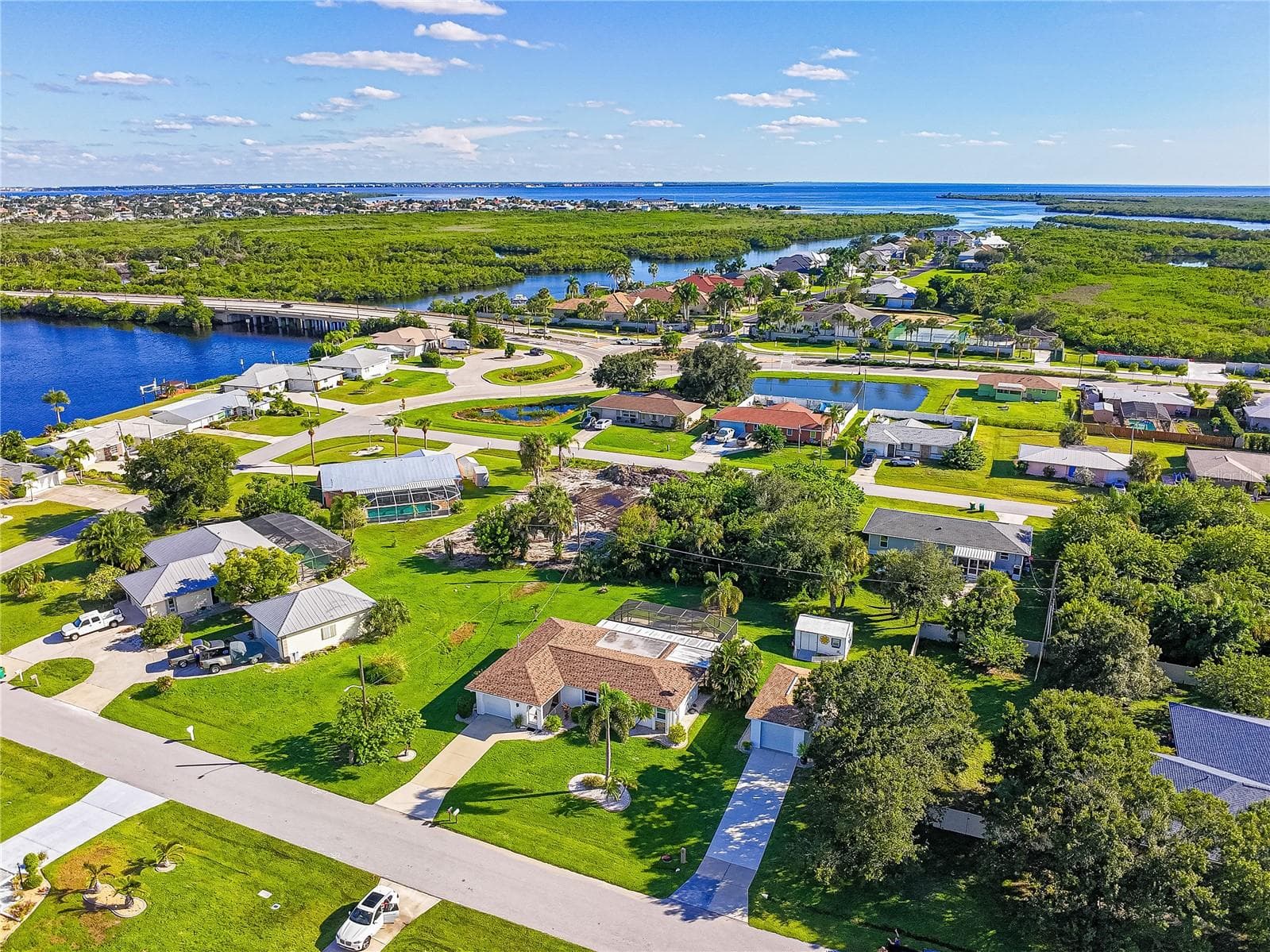 Single Family Residence at 539 WOODLAND AVE NW, PORT CHARLOTTE, photo 44 of 50