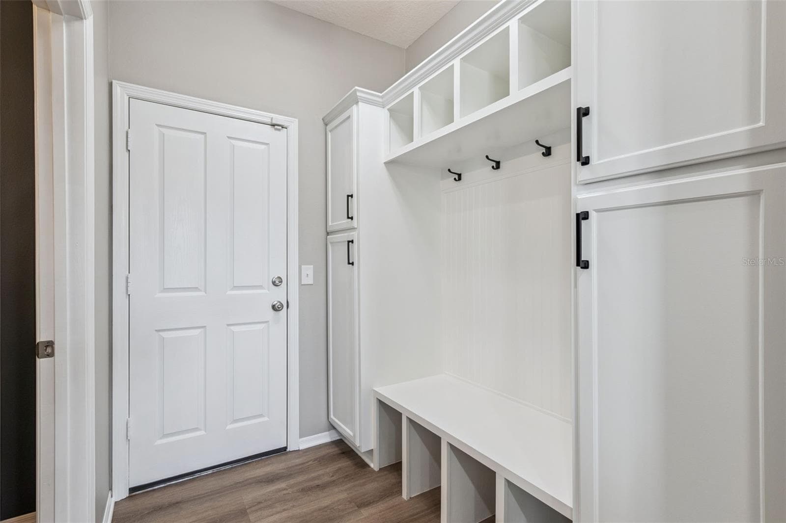 1st floor custom built drop zone off kitchen area - 13612 LARANJA ST, CLERMONT