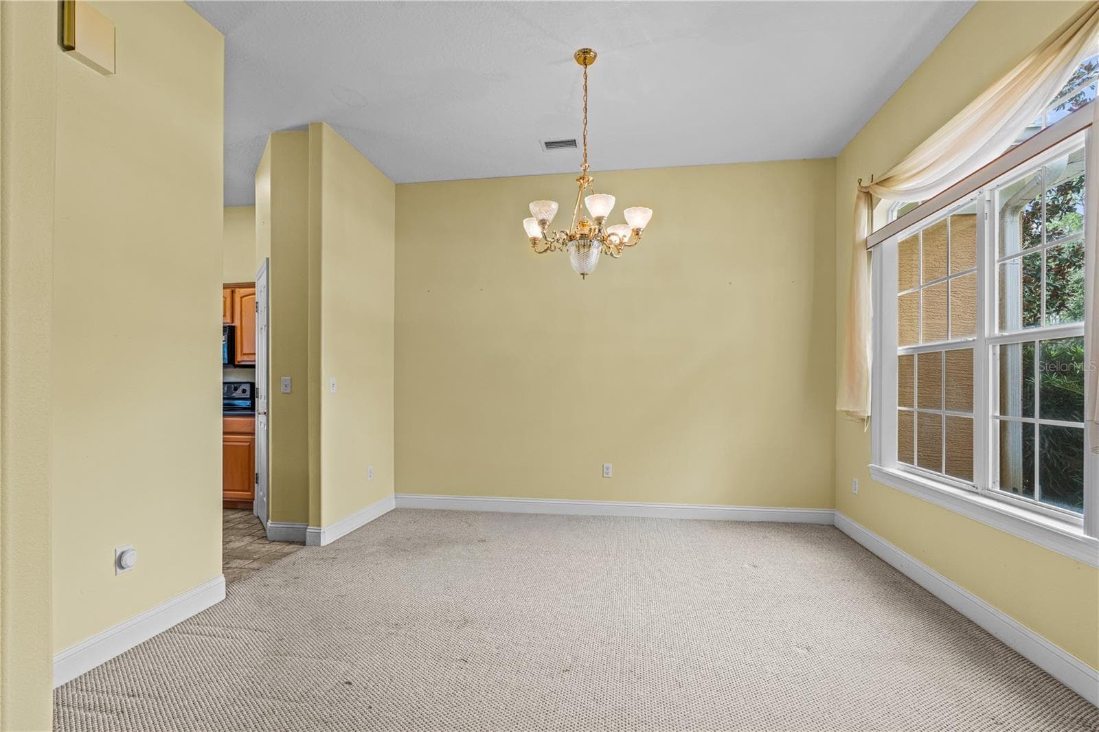 Single Family Residence at 170 HAMLET TRCE, ORMOND BEACH, photo 18 of 79