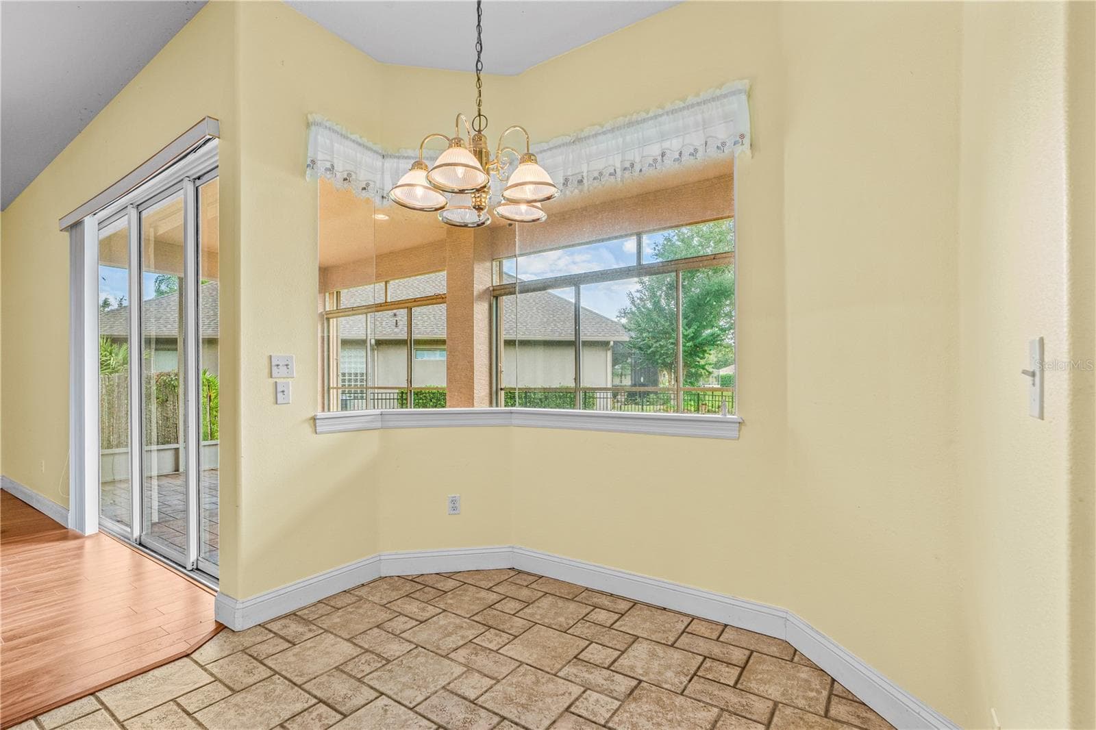 Single Family Residence at 170 HAMLET TRCE, ORMOND BEACH, photo 23 of 79