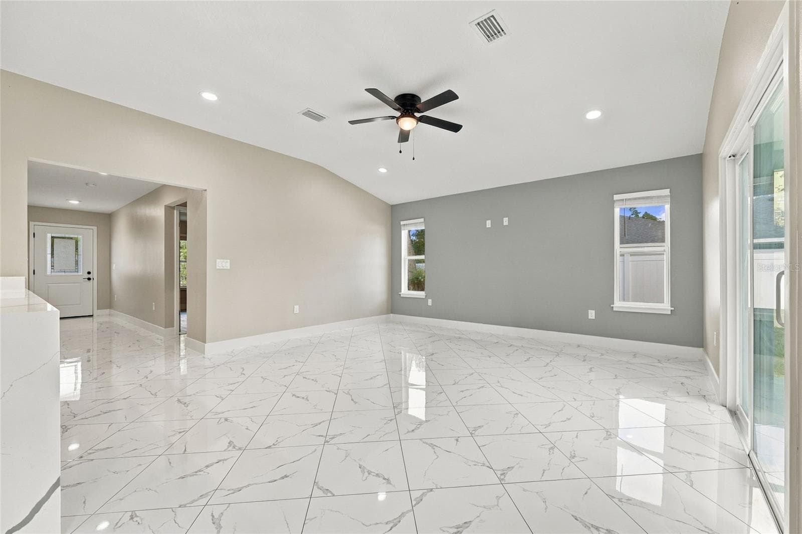 Great Room - 11134 WOODSIDE DR, LEESBURG