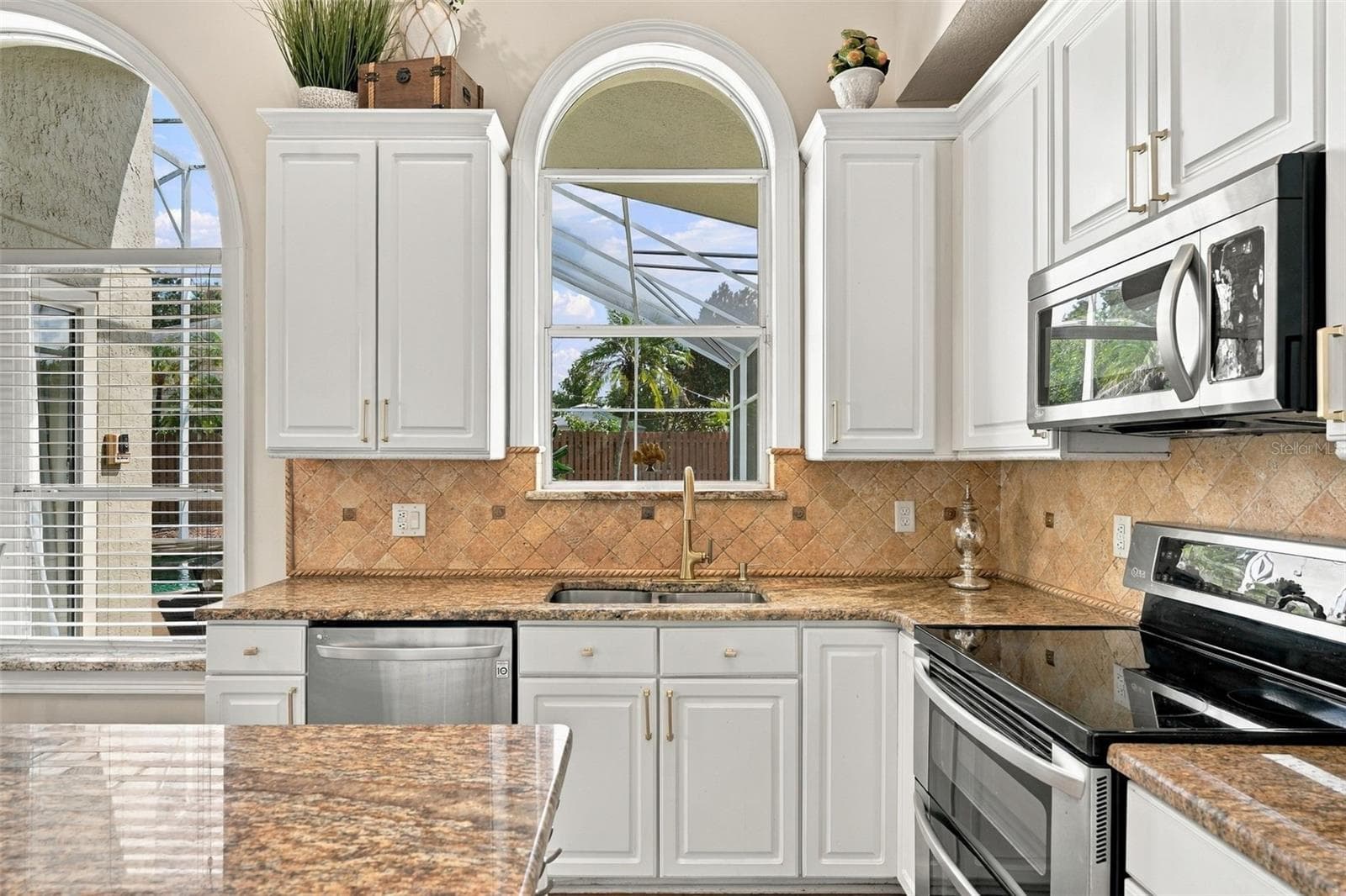 Single Family Residence at 8426 DIAMOND COVE CIR, ORLANDO, photo 31 of 71
