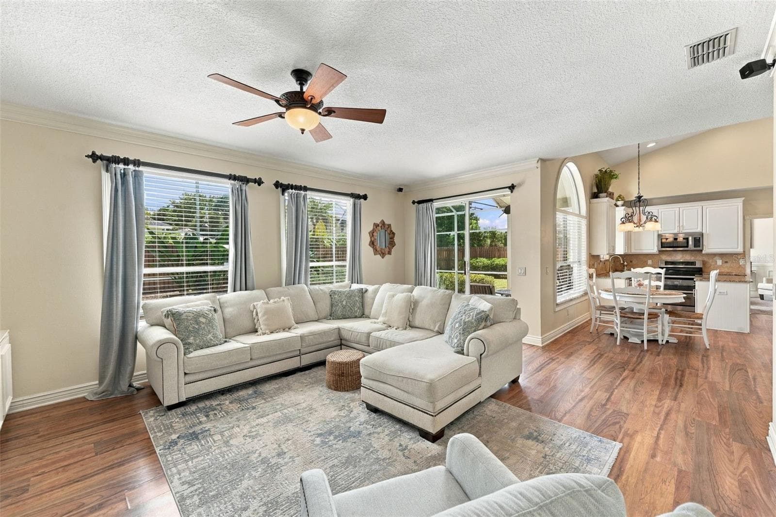 Single Family Residence at 8426 DIAMOND COVE CIR, ORLANDO, photo 41 of 71