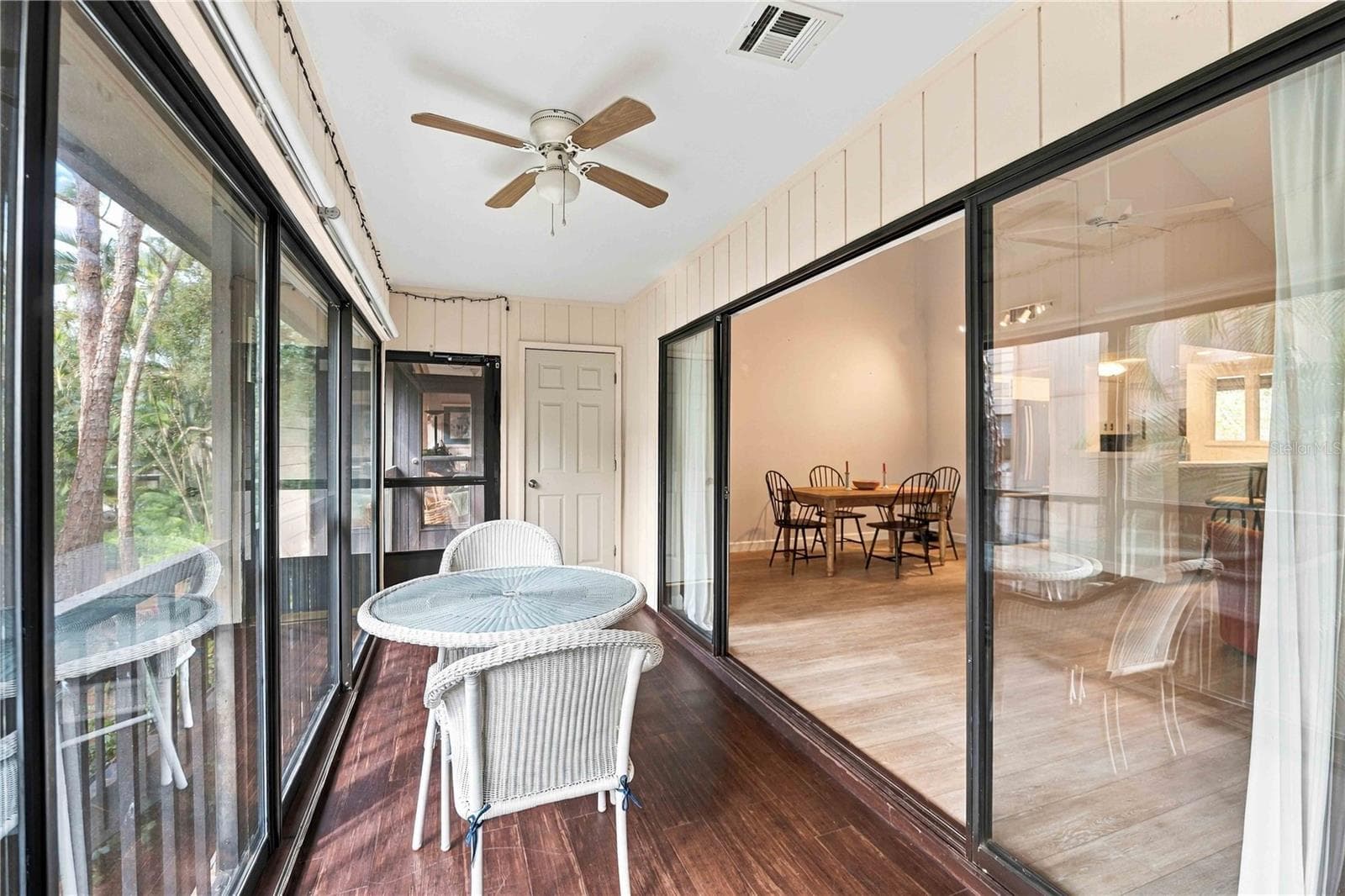 Condominium at 1711 PELICAN COVE RD #443, SARASOTA, photo 24 of 34