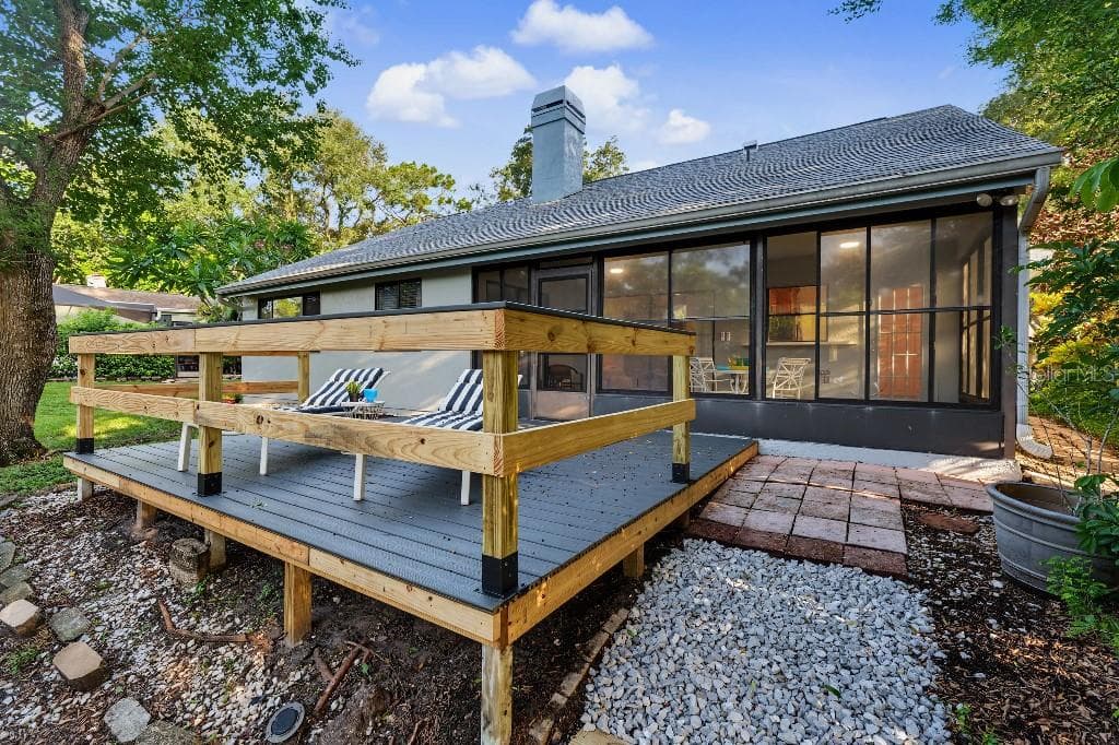 Single Family Residence at 3010 LONGBROOKE WAY, CLEARWATER, photo 23 of 33