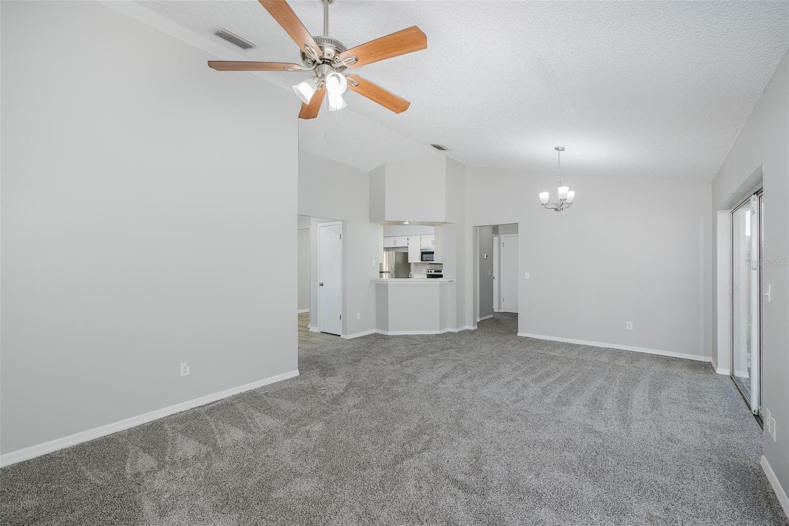 Single Family Residence at 8150 TOM SAWYER DR, TAMPA, photo 10 of 35