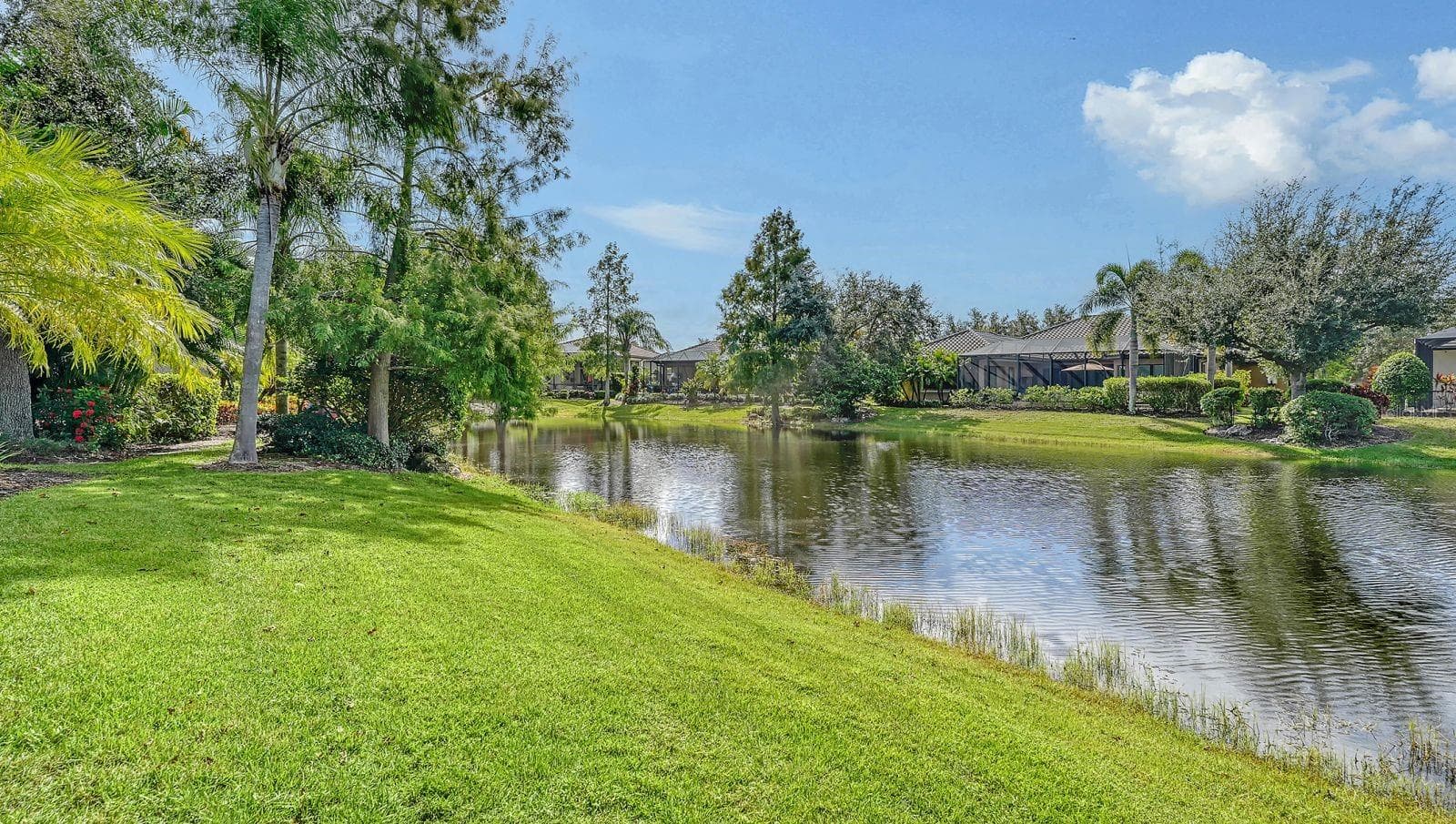Single Family Residence at 14718 LEOPARD CREEK PL, LAKEWOOD RANCH, photo 36 of 62