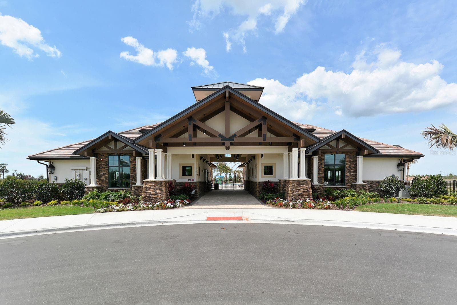 Single Family Residence at 14718 LEOPARD CREEK PL, LAKEWOOD RANCH, photo 39 of 62