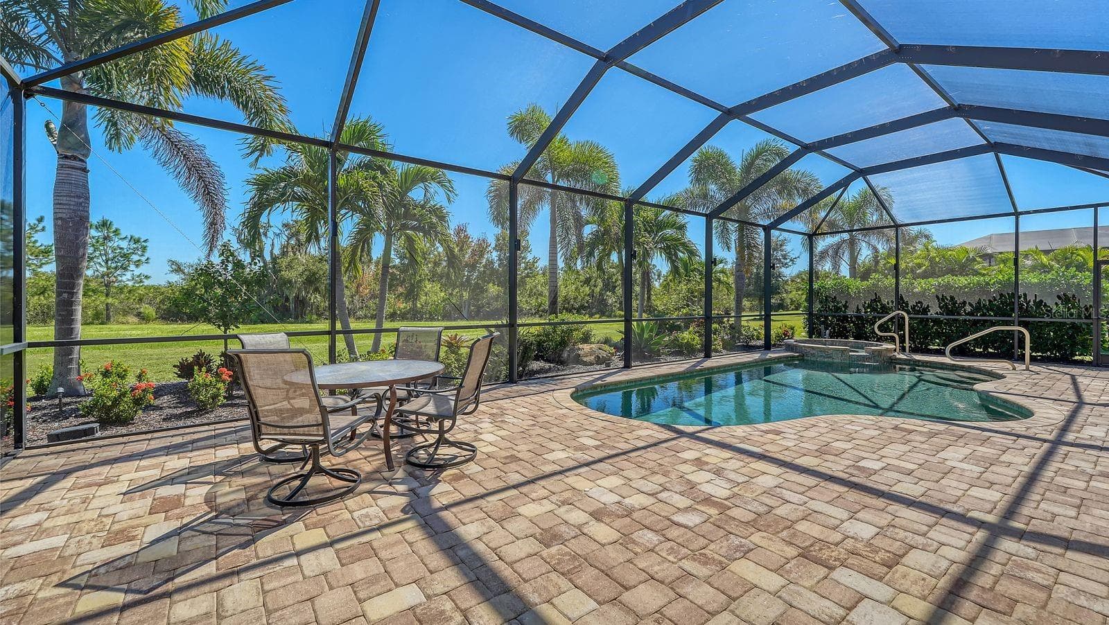 Single Family Residence at 16218 CASTLE PARK TER, LAKEWOOD RANCH, photo 39 of 73
