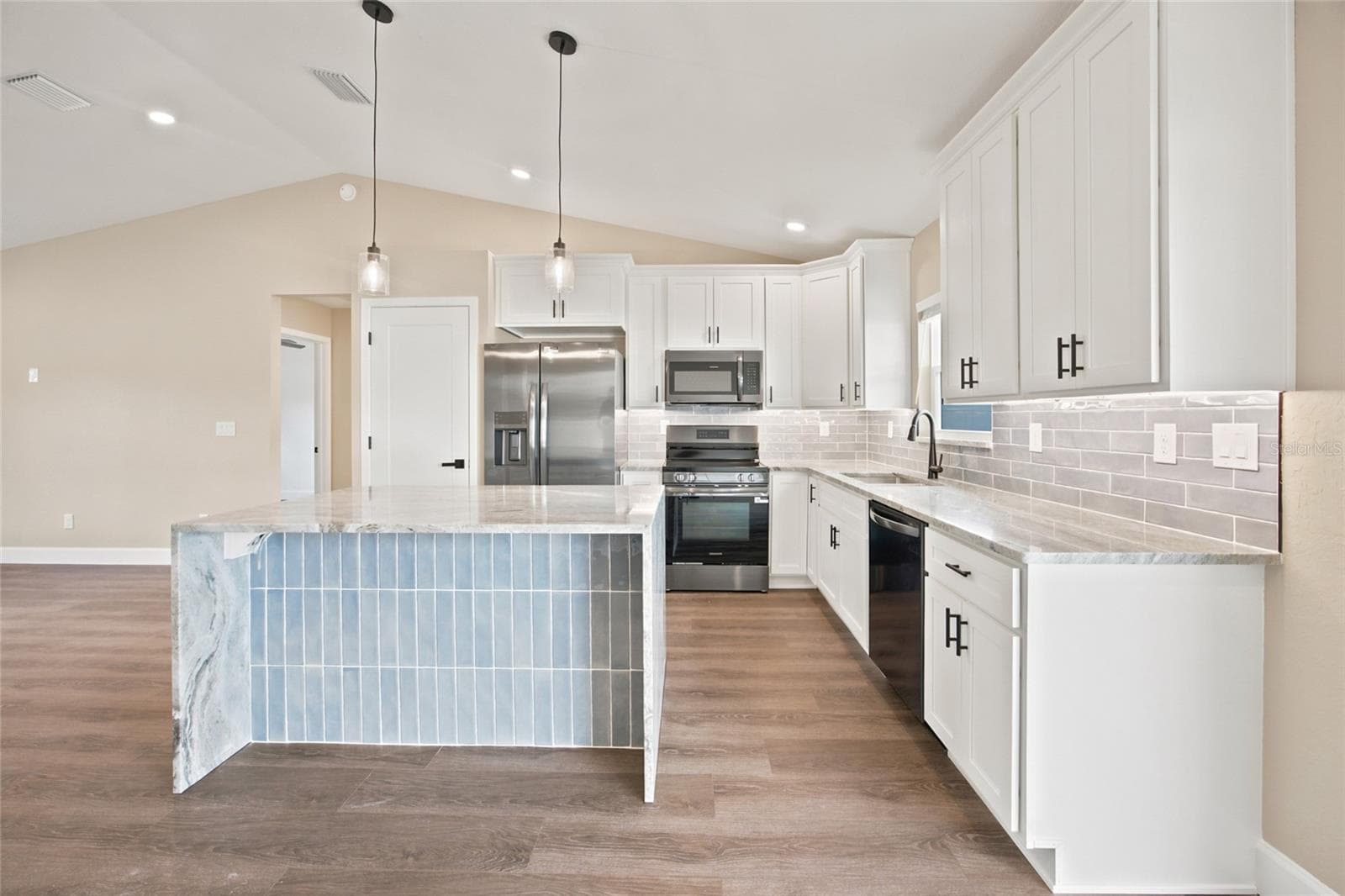 Single Family Residence at 9 PINE TRACE TER, OCALA, photo 10 of 35