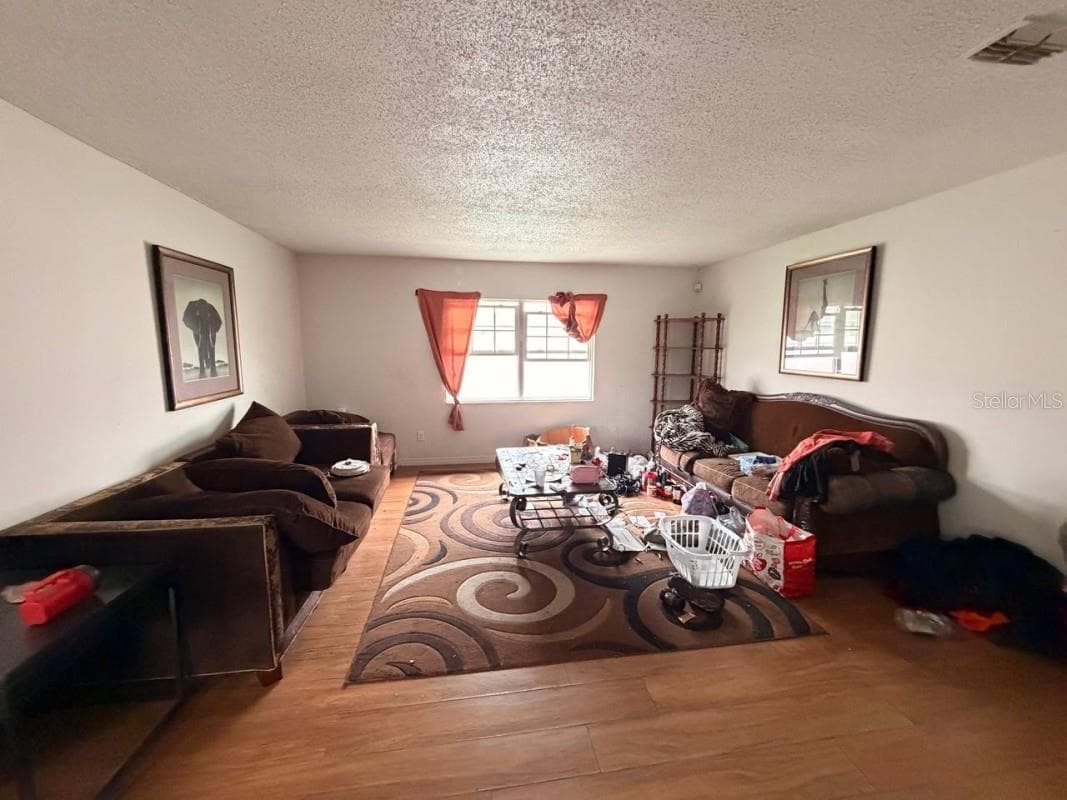 Single Family Residence at 2086 MARTIN LUTHER KING JR BLVD, BARTOW, photo 6 of 43