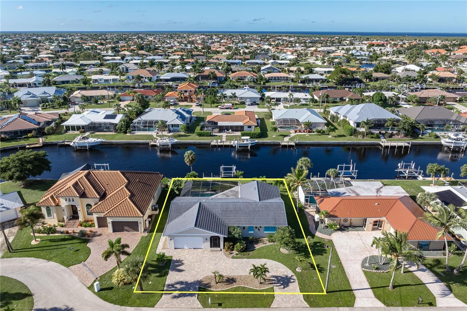 Single Family Residence at 341 DELIDO CT, PUNTA GORDA, photo 15 of 70