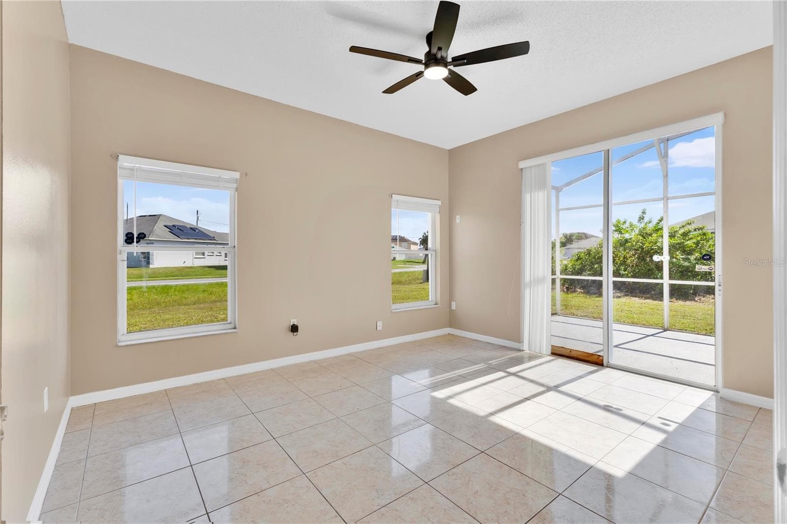 Single Family Residence at 101 BLACKPOOL WAY, KISSIMMEE, photo 10 of 26