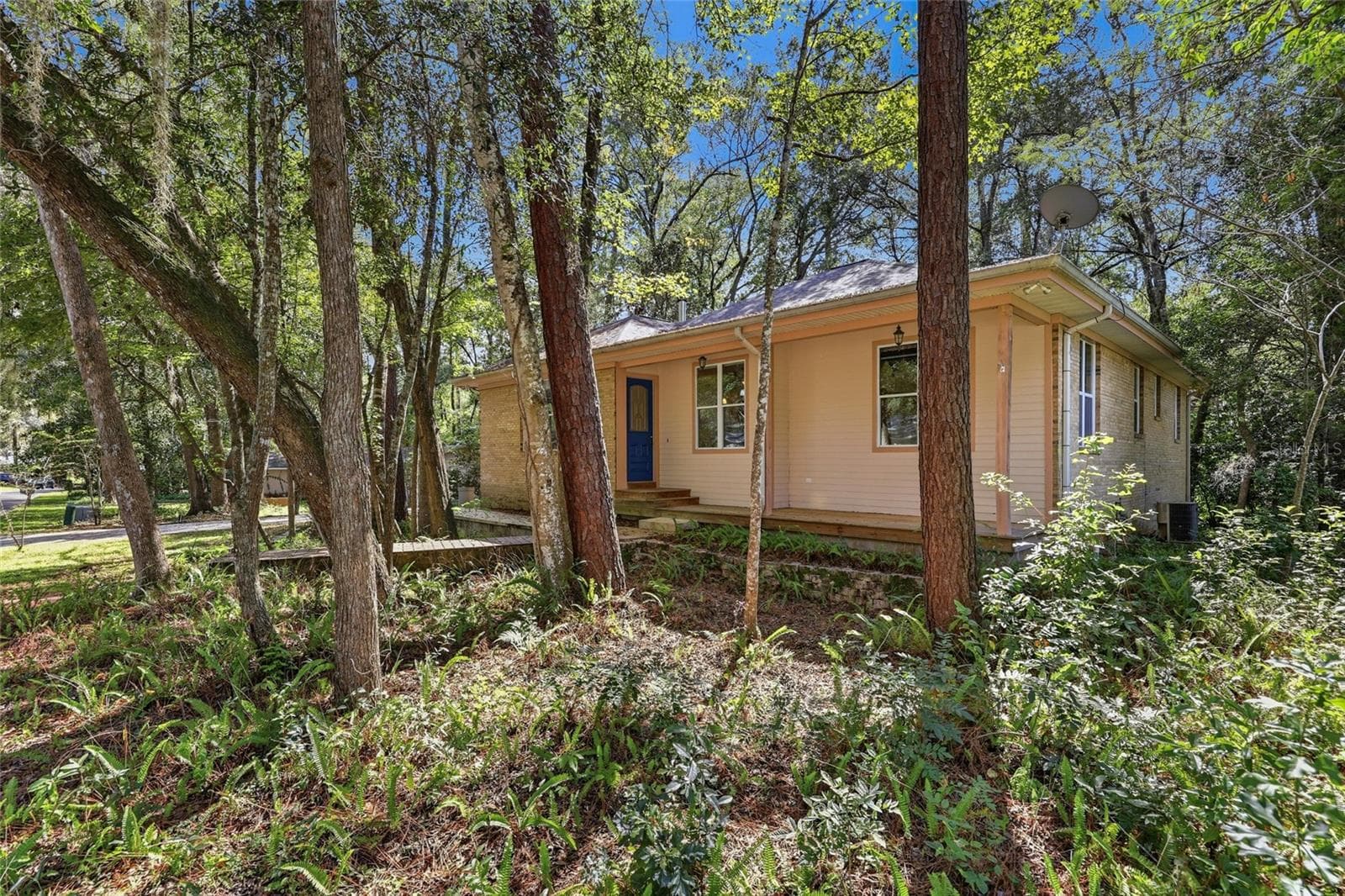 Single Family Residence at 406 NW 28TH TER, GAINESVILLE, photo 27 of 30