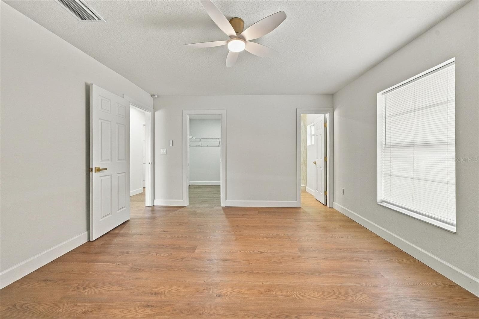 Single Family Residence at 4106 LONE OAK RD, PLANT CITY, photo 15 of 35