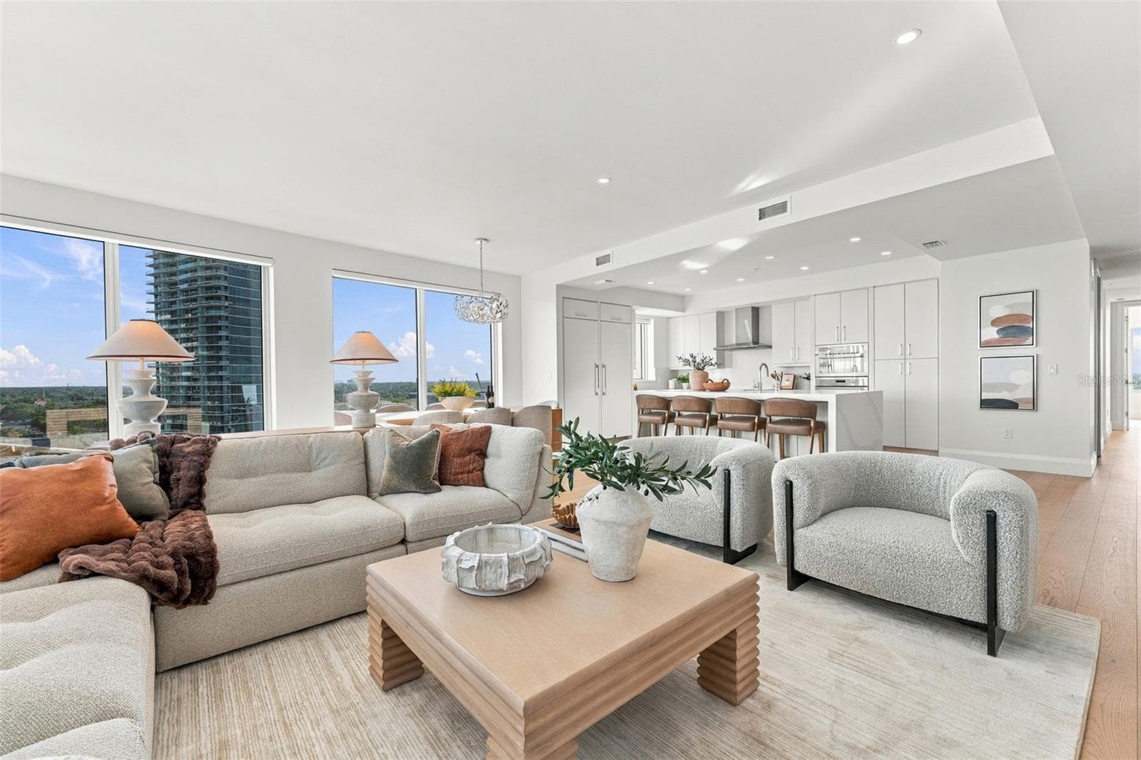 Condominium at 2910 W BARCELONA ST #904, TAMPA, photo 2 of 65