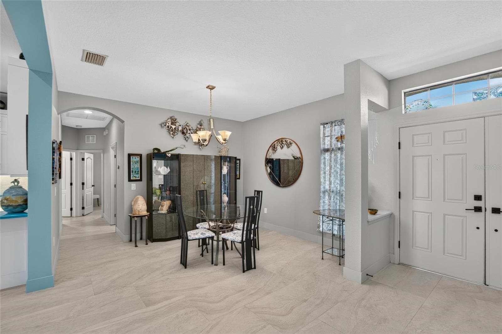Single Family Residence at 302 STAR SHELL DR, APOLLO BEACH, photo 5 of 54