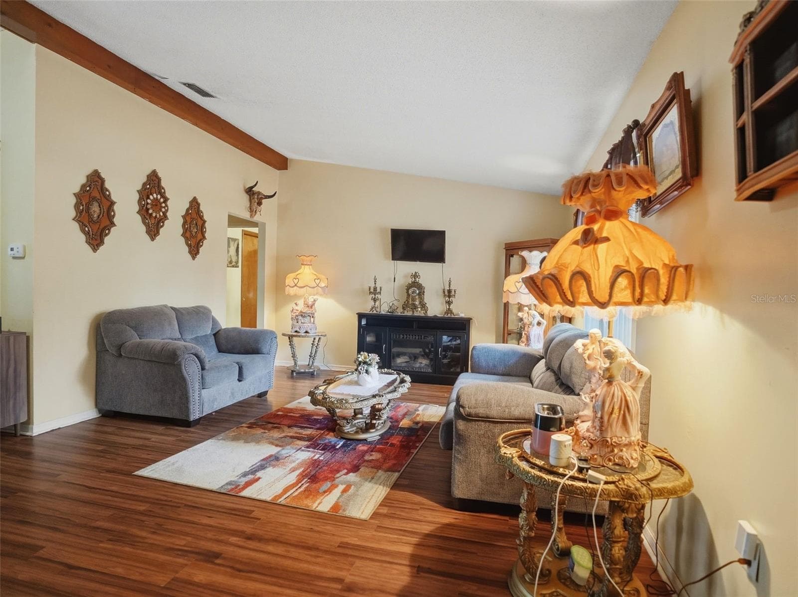 Single Family Residence at 11122 MADERIA ST, SPRING HILL, photo 6 of 38
