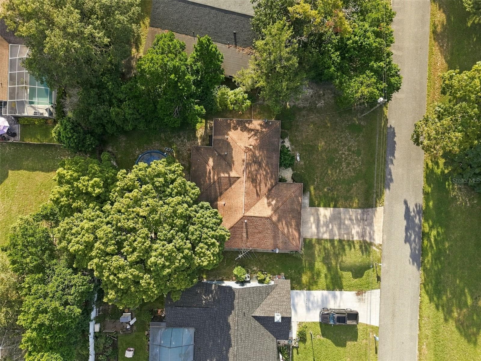 Single Family Residence at 11122 MADERIA ST, SPRING HILL, photo 34 of 38