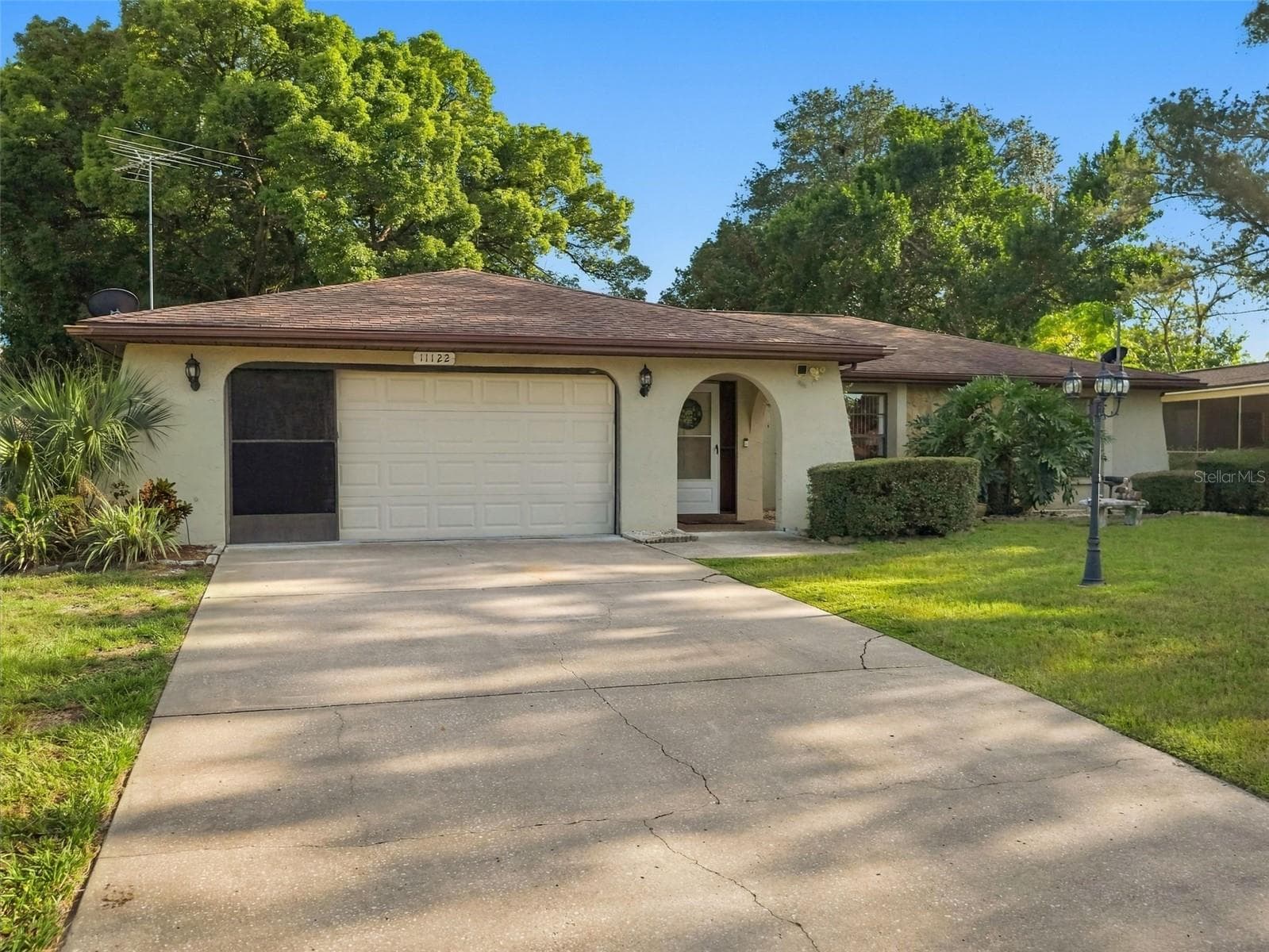Single Family Residence at 11122 MADERIA ST, SPRING HILL, photo 37 of 38
