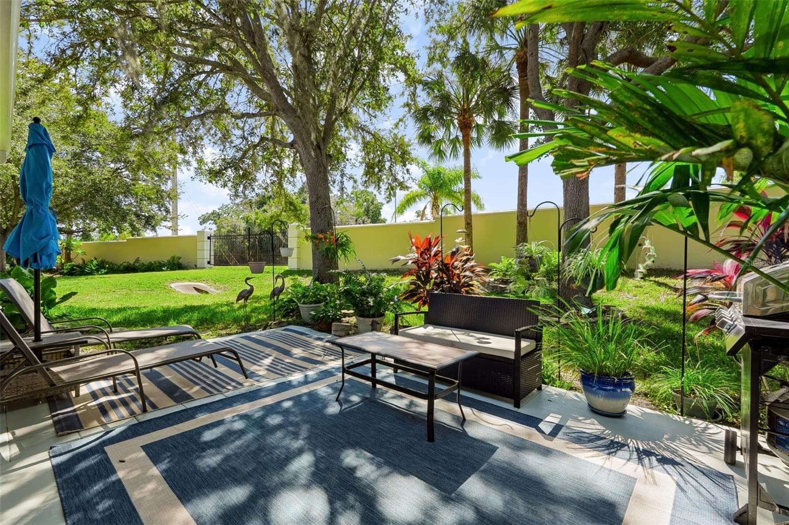 Townhouse at 666 SPRING LAKE CIR, TARPON SPRINGS, photo 38 of 51