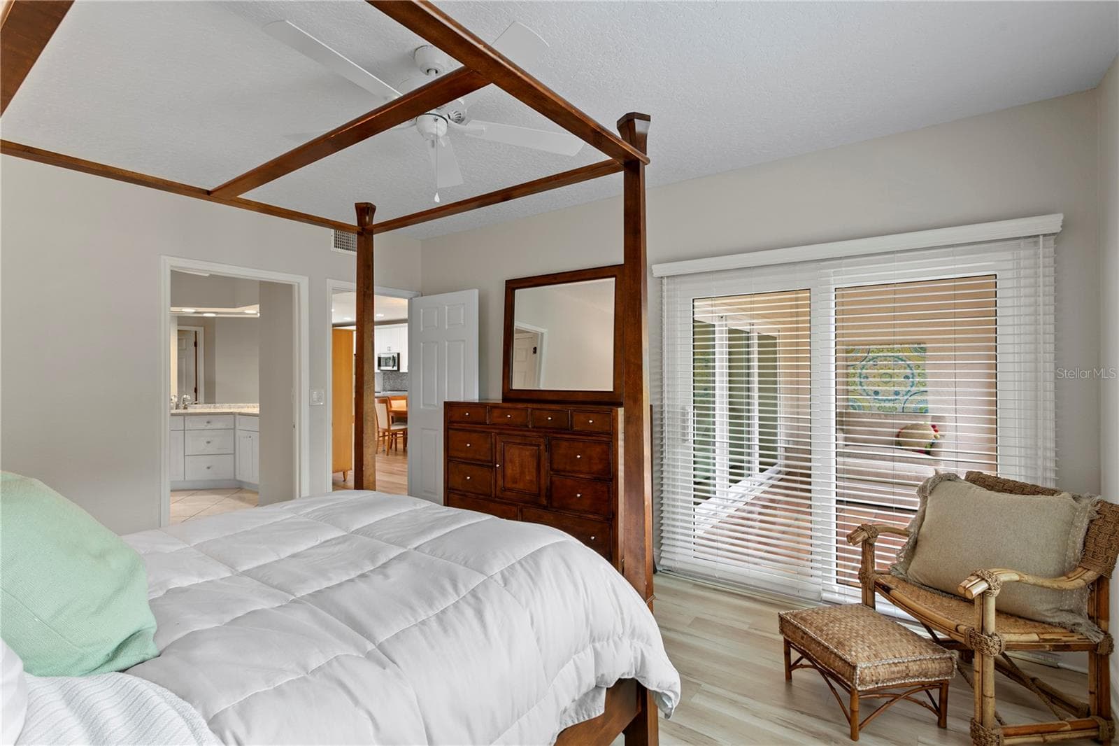 Open to the Lanai - 11301 HARBOR WAY #1744, LARGO