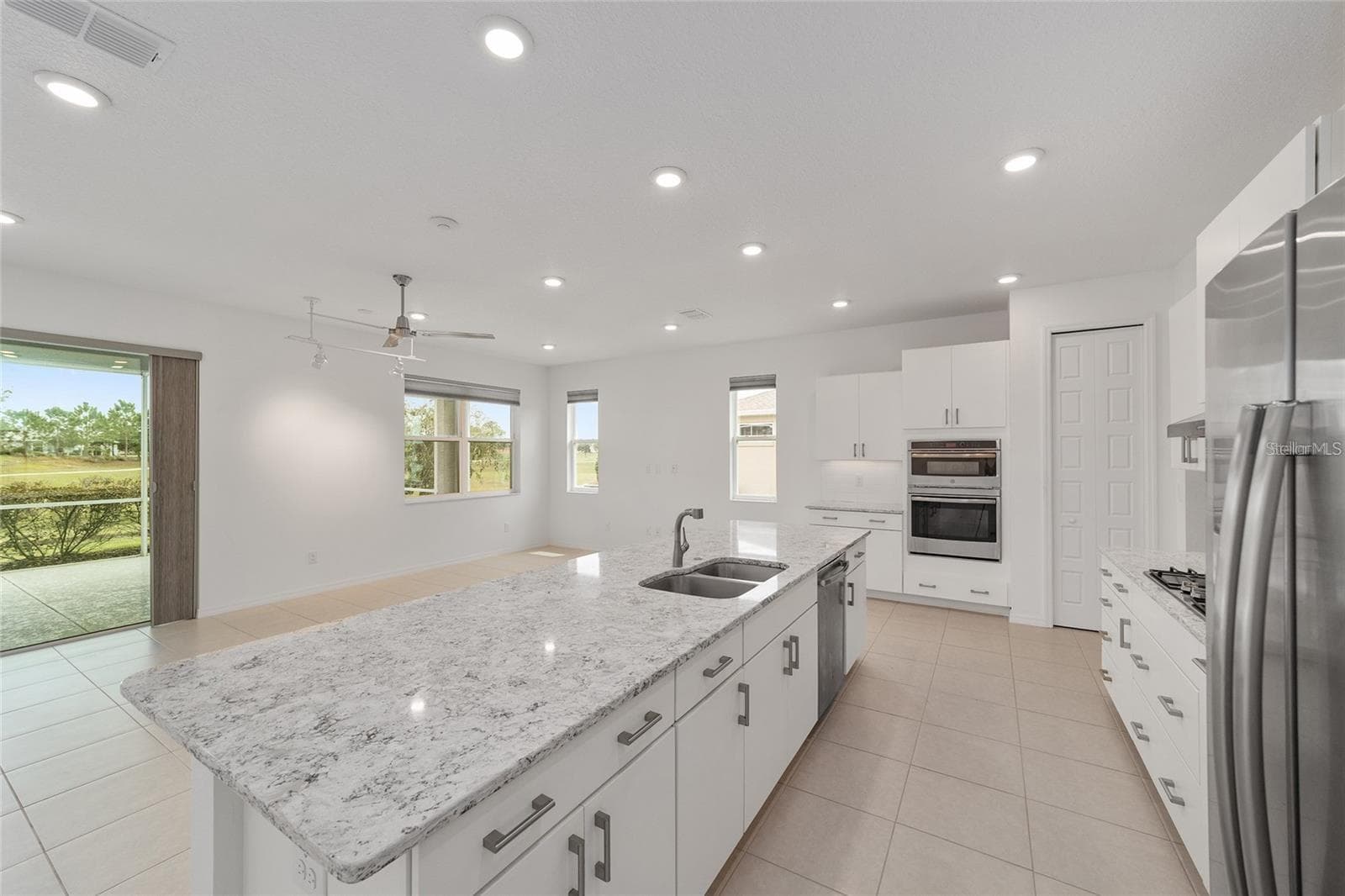 Kitchen #7 - 9979 SW 88TH LOOP, OCALA