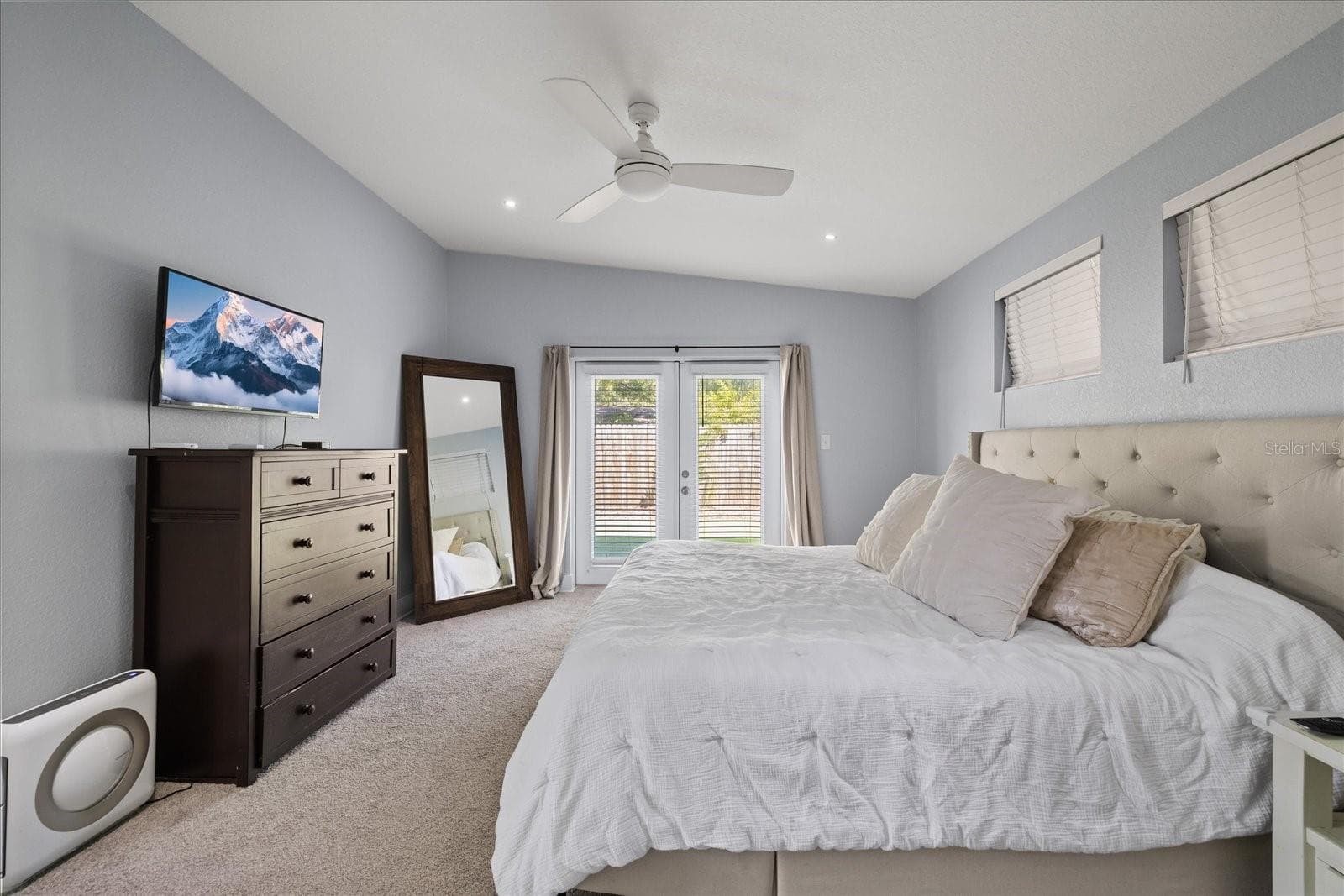 Single Family Residence at 2905 W PAXTON AVE, TAMPA, photo 19 of 39