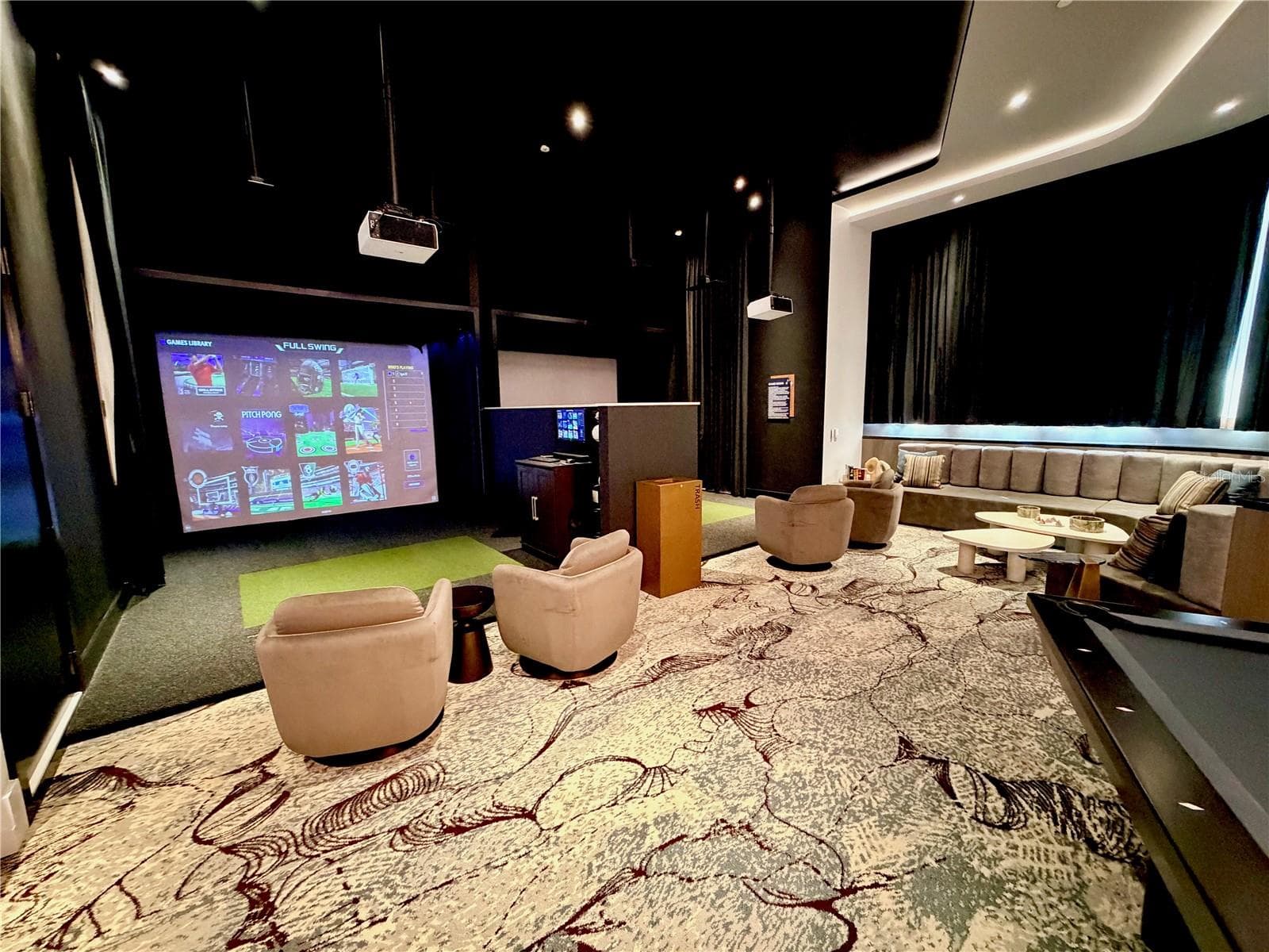Game Room - 275 1ST AVE S #3606, ST PETERSBURG