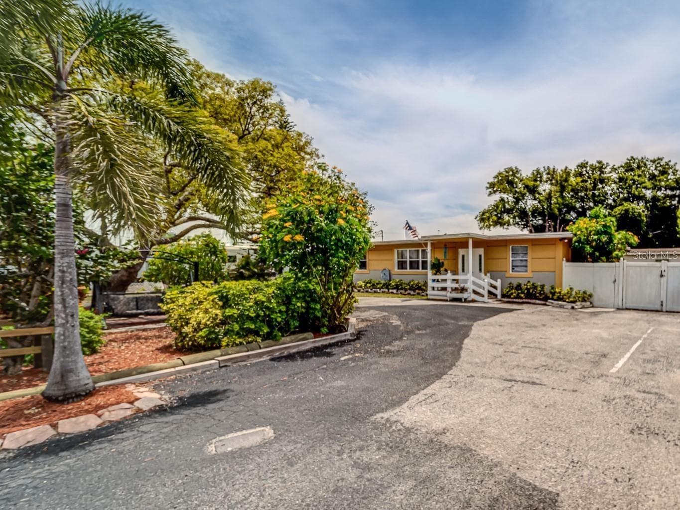 Quadruplex at 2335 EVANS RD, CLEARWATER, photo 5 of 41