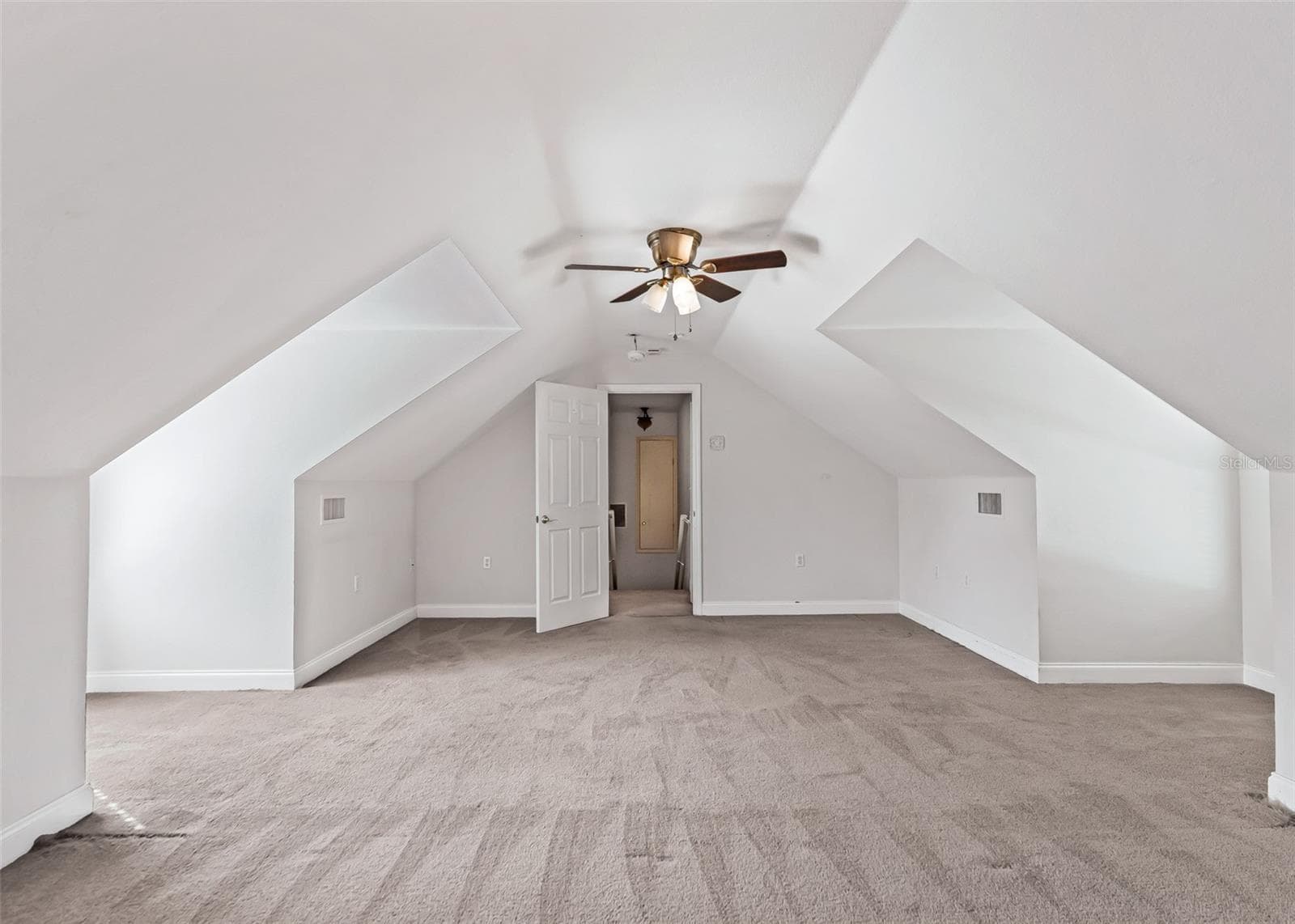 Single Family Residence at 10176 SW 65TH TER, OCALA, photo 27 of 41
