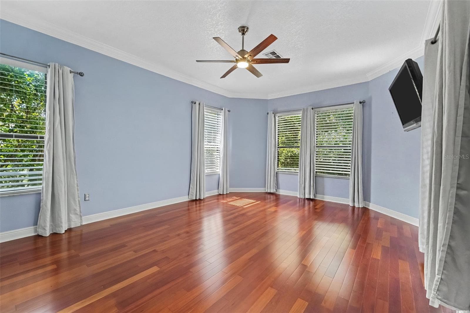 Single Family Residence at 8405 CHARLESTON DR, WEEKI WACHEE, photo 15 of 63