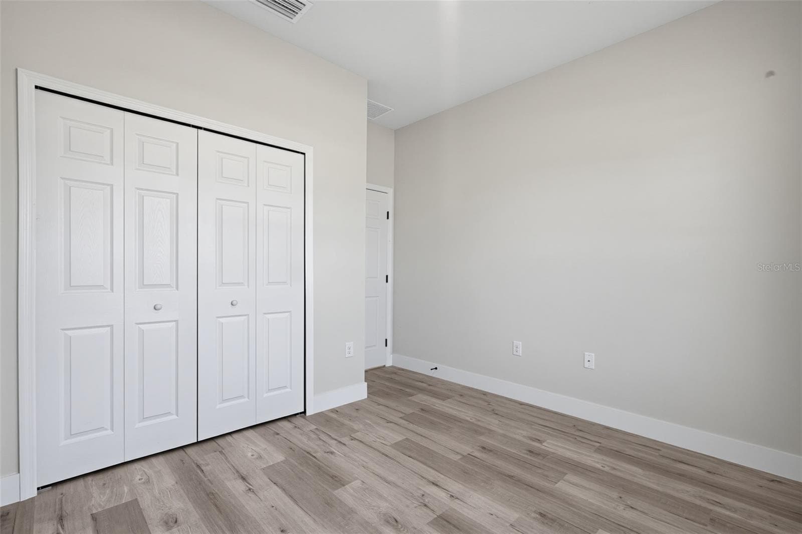 Single Family Residence at 806 LOLA DR, SEBRING, photo 25 of 38