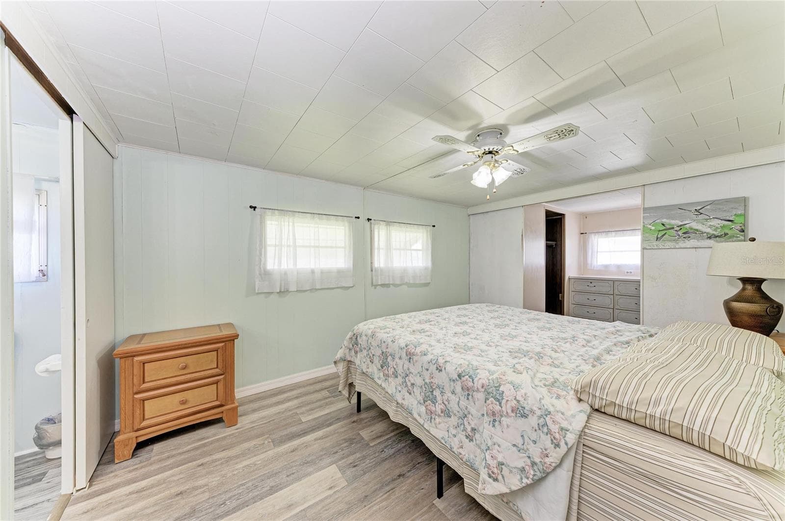 Master bedroom - 4924 OAKLAND HILLS AVE, SARASOTA