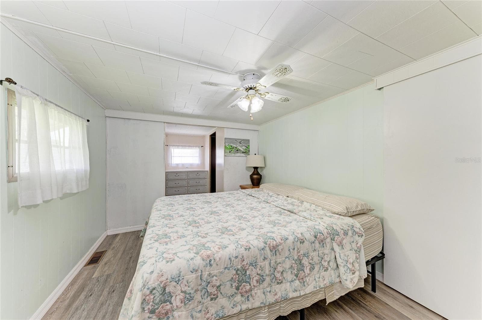 Mobile Home at 4924 OAKLAND HILLS AVE, SARASOTA, photo 20 of 85